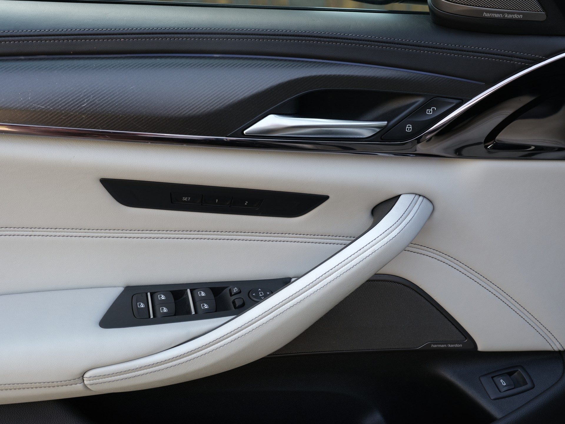 BMW M5 xDrive Competition Drivelogic-image-12