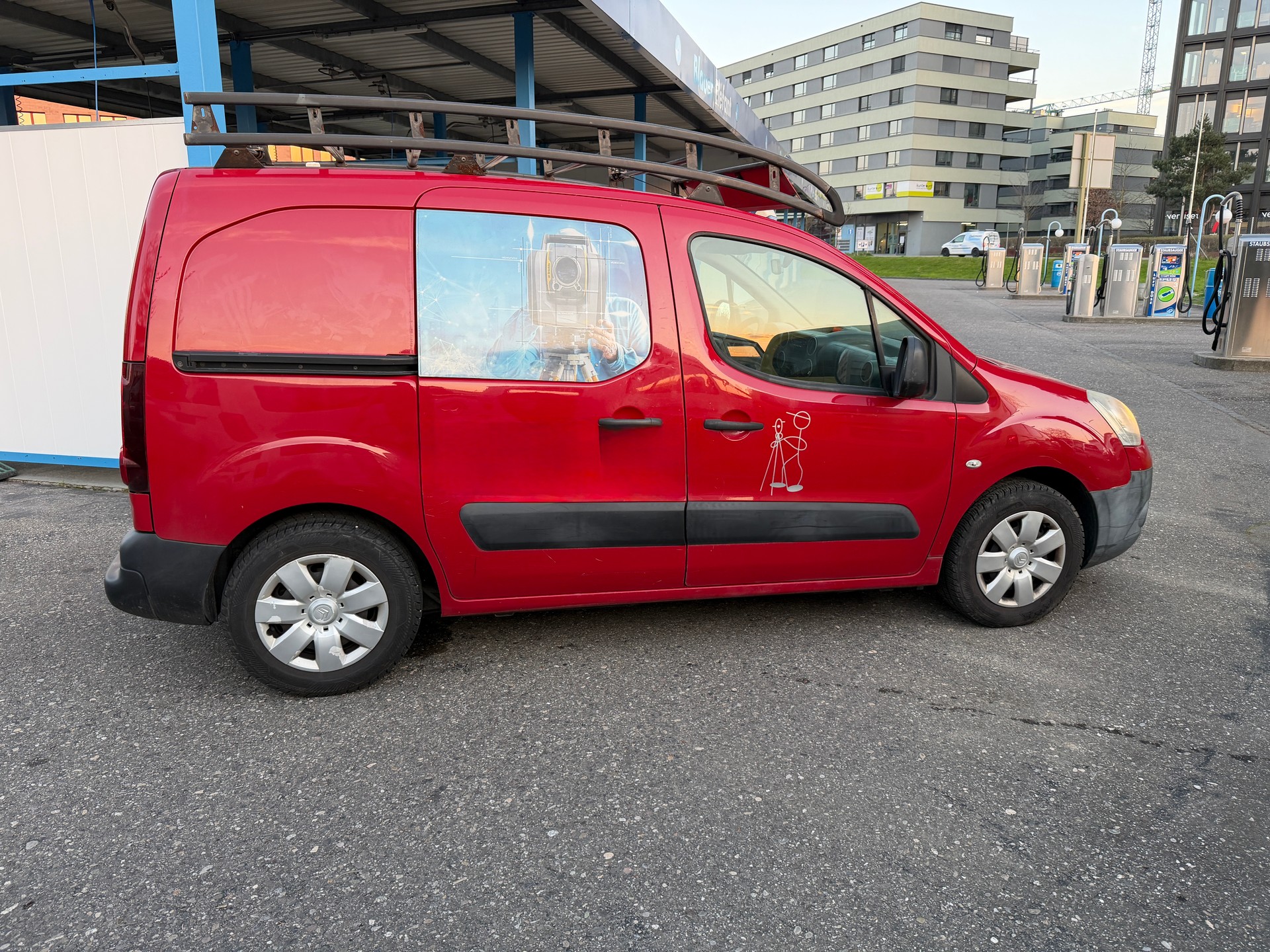 CITROEN Berlingo 1.6 HDi 600 Komfort (Confort)-image-14