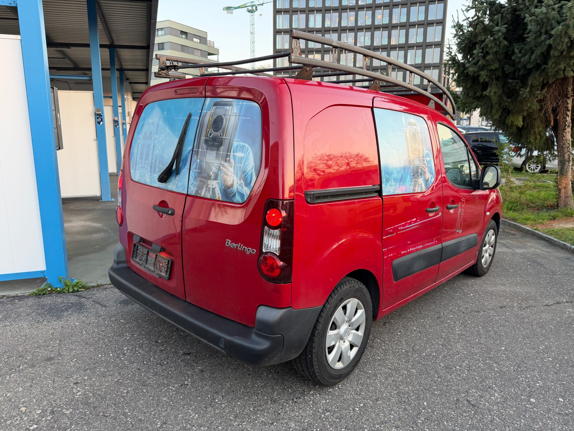 CITROEN Berlingo 1.6 HDi 600 Komfort (Confort)-image-12