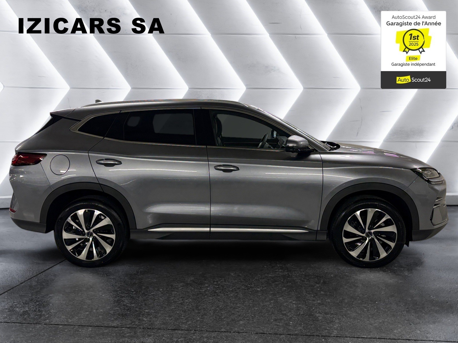 BYD Seal U DM-i Design AWD/#1 Elite Dealer – AutoScout24 Award 2025 Winner-image-7