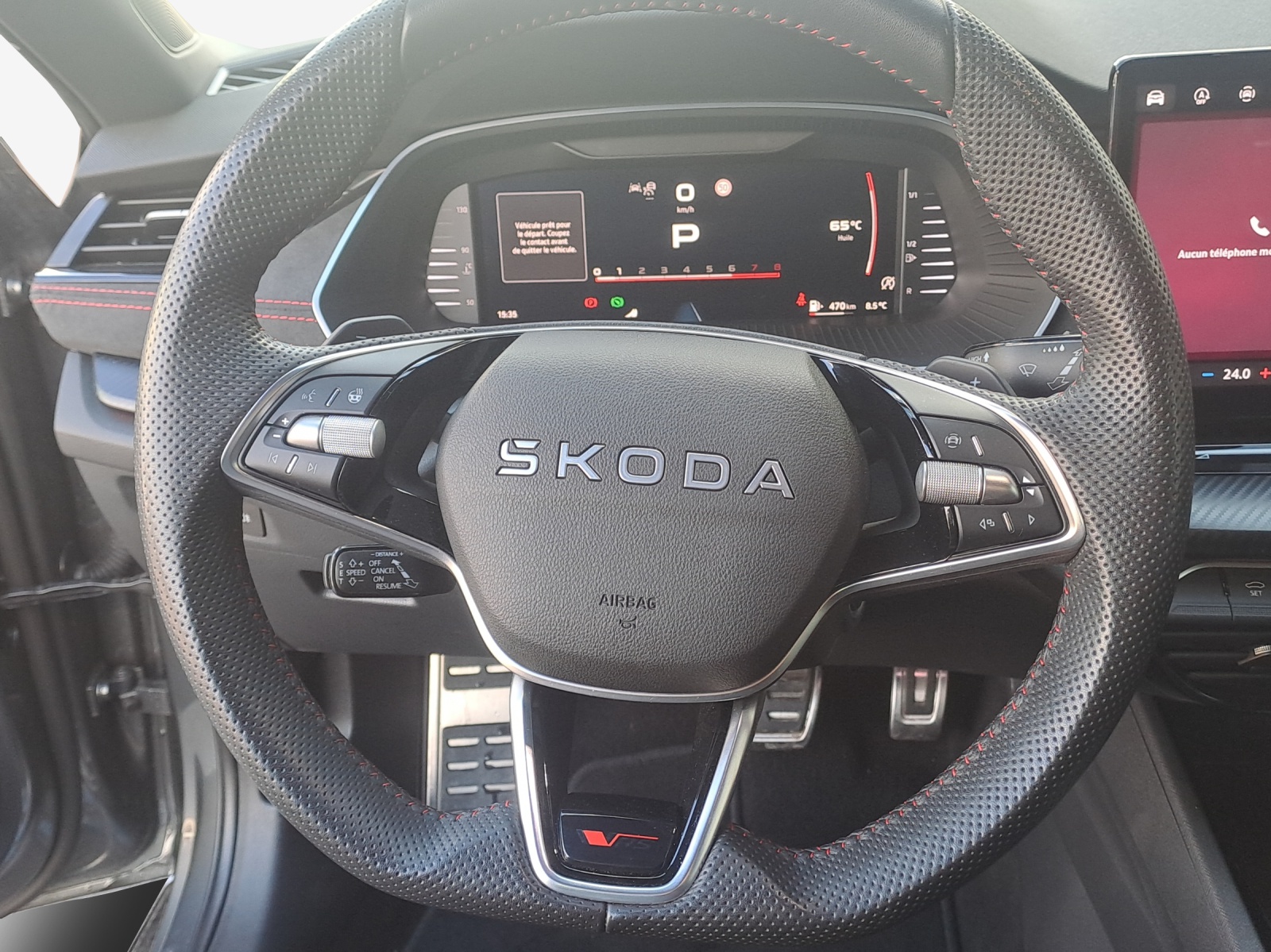 SKODA Octavia Combi 2.0 TSI DSG RS-image-9