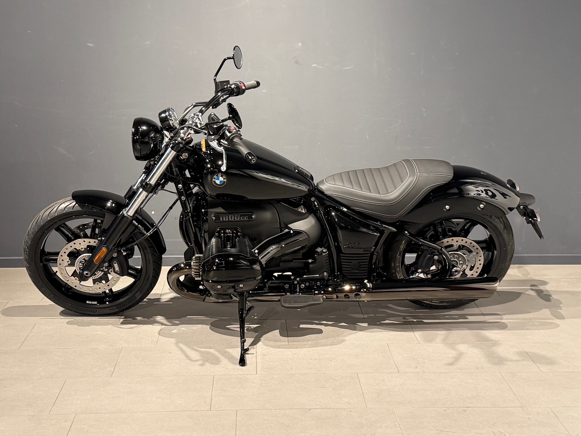 BMW R 18-showroom-element-3