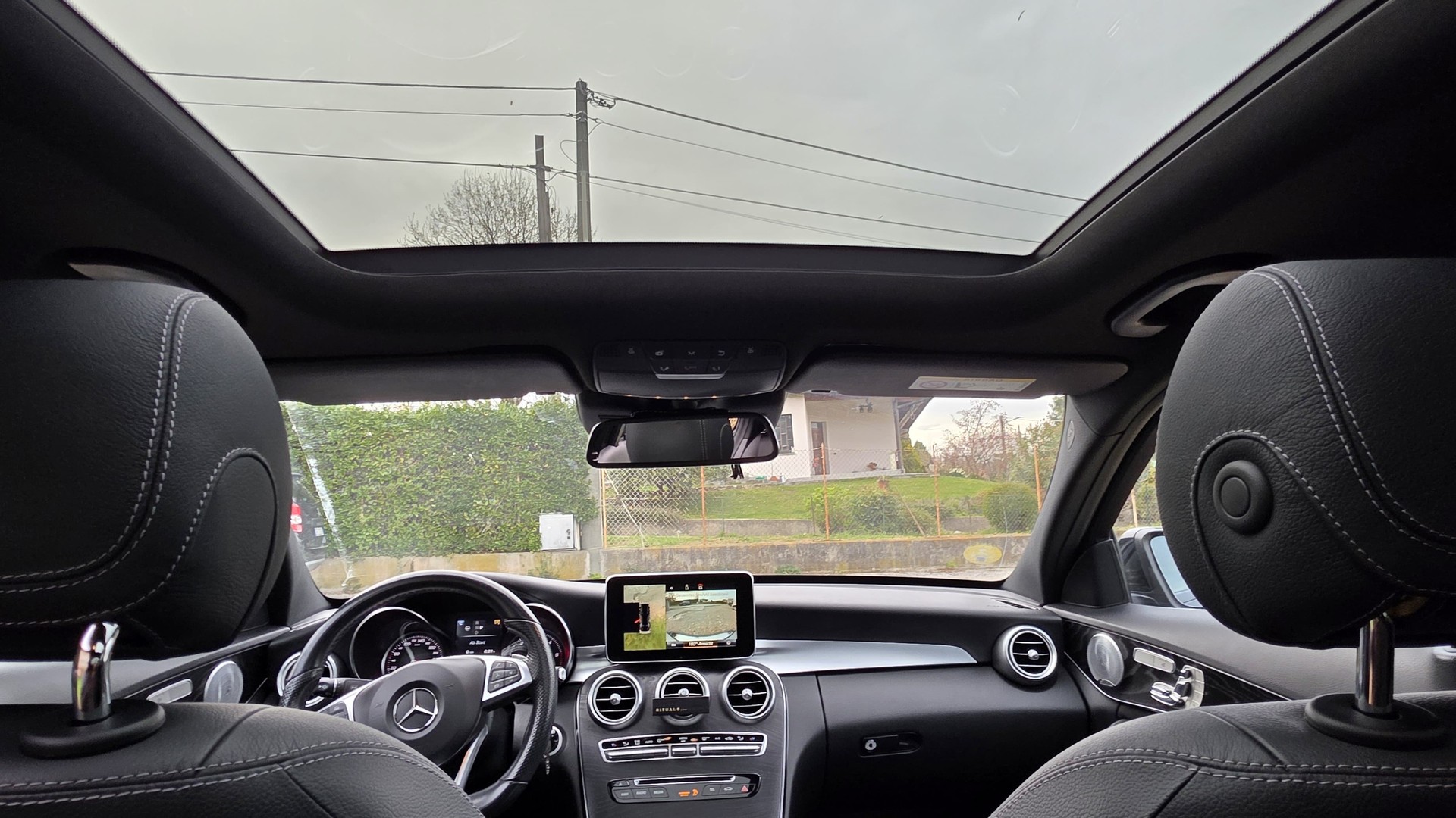 MERCEDES-BENZ C 250 BlueTEC AMG Line 4Matic 9G-Tronic-image-8