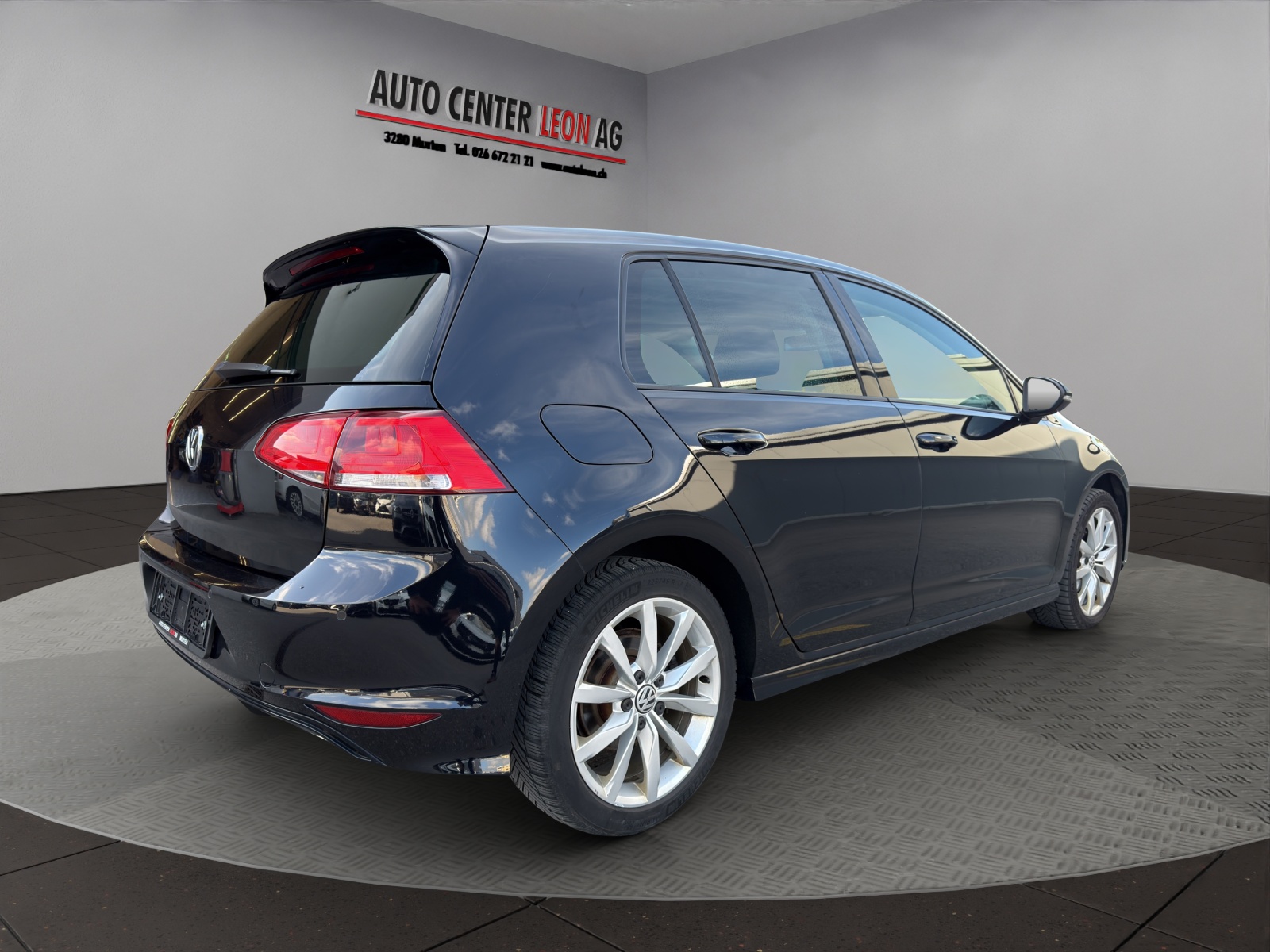 VW Golf 1.6 TDI Comfortline 4Motion-image-5