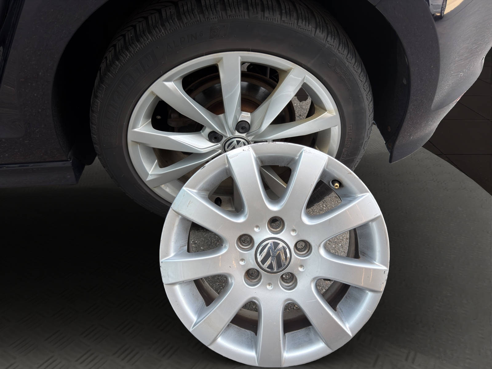 VW Golf 1.6 TDI Comfortline 4Motion-image-19