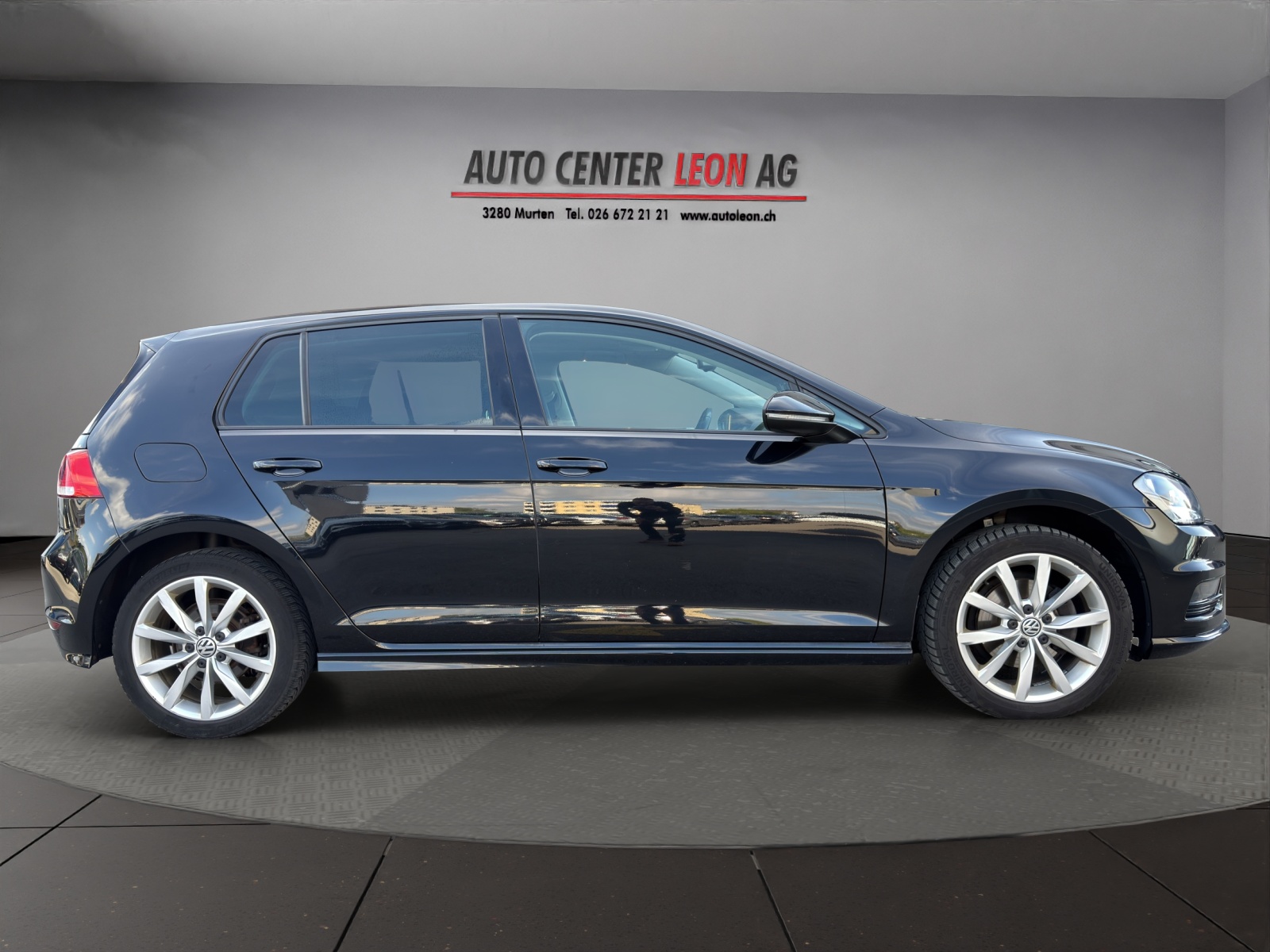 VW Golf 1.6 TDI Comfortline 4Motion-image-6