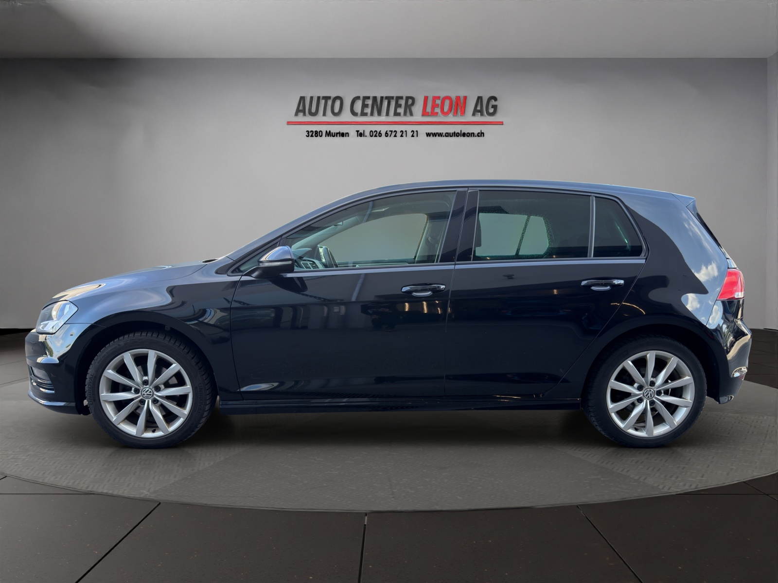 VW Golf 1.6 TDI Comfortline 4Motion-image-2