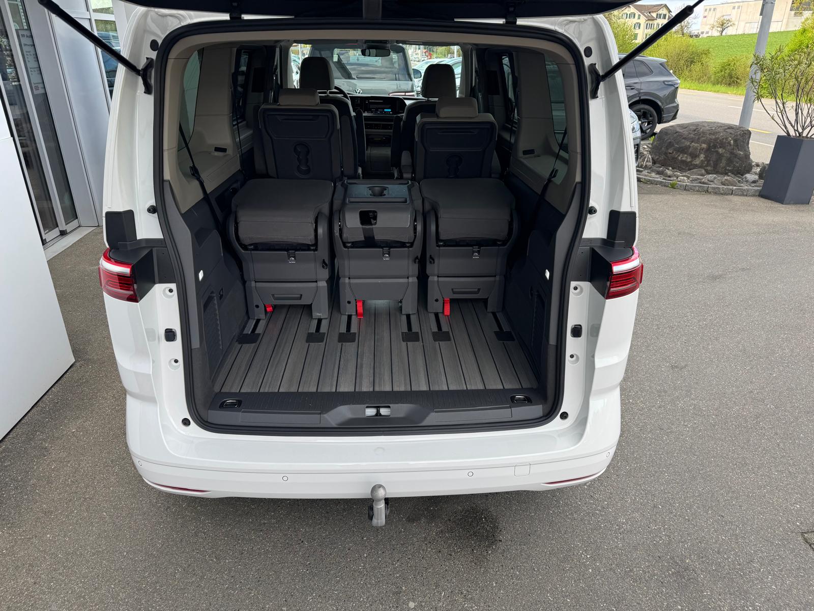 VW Multivan 1.5 eHybrid Liberty Lang DSG-image-8