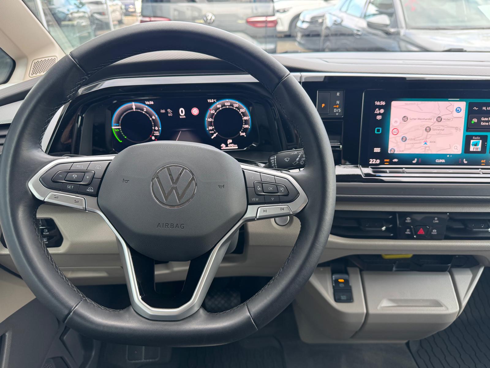 VW Multivan 1.5 eHybrid Liberty Lang DSG-image-13