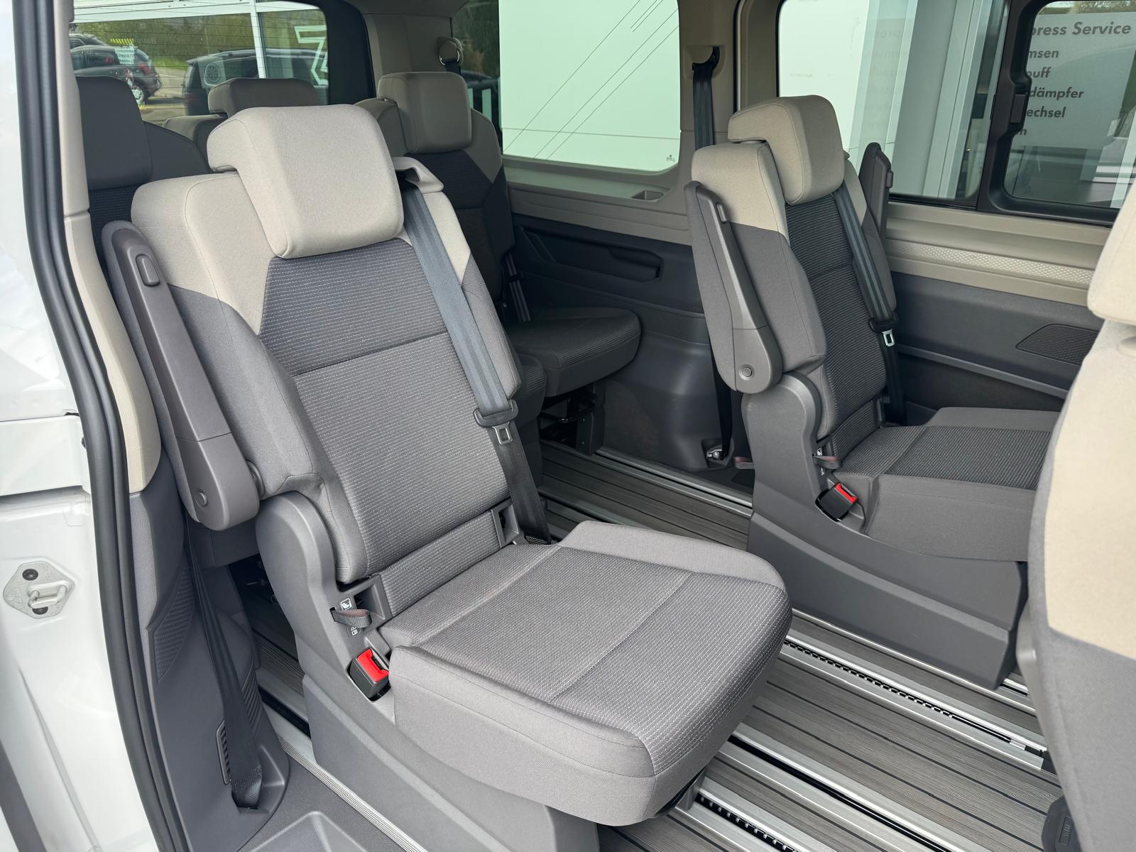VW Multivan 1.5 eHybrid Liberty Lang DSG-image-3