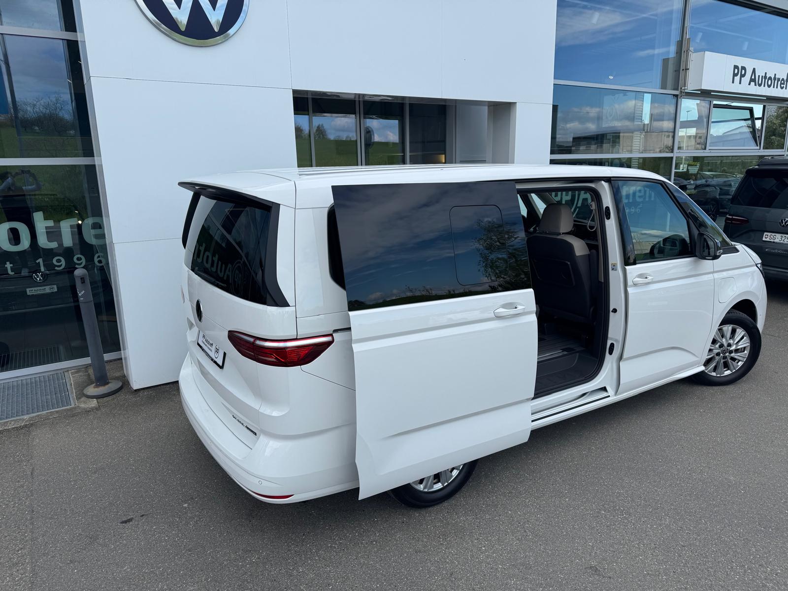 VW Multivan 1.5 eHybrid Liberty Lang DSG-image-5