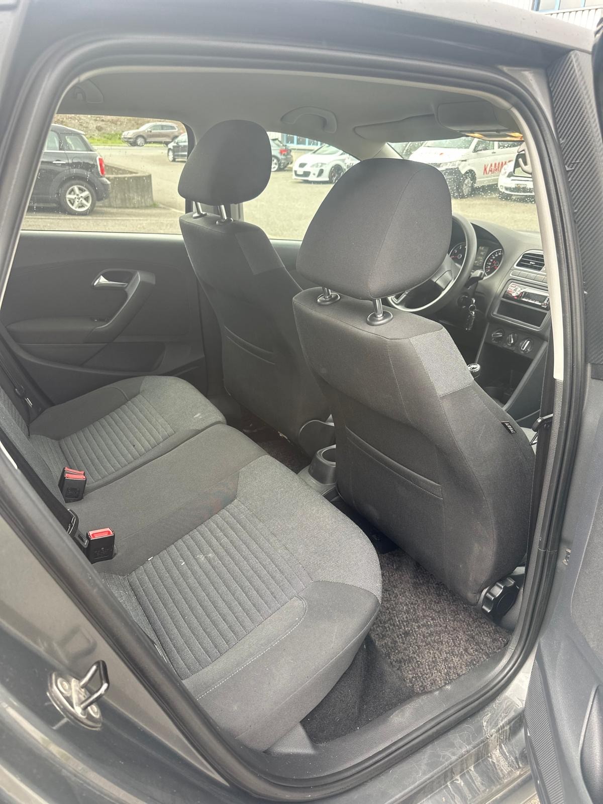 VW Polo 1.4 16V Comfortline-image-8