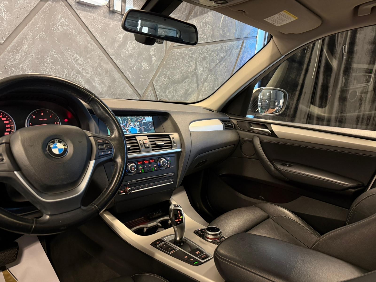 BMW X3 xDrive 20d Steptronic-image-9