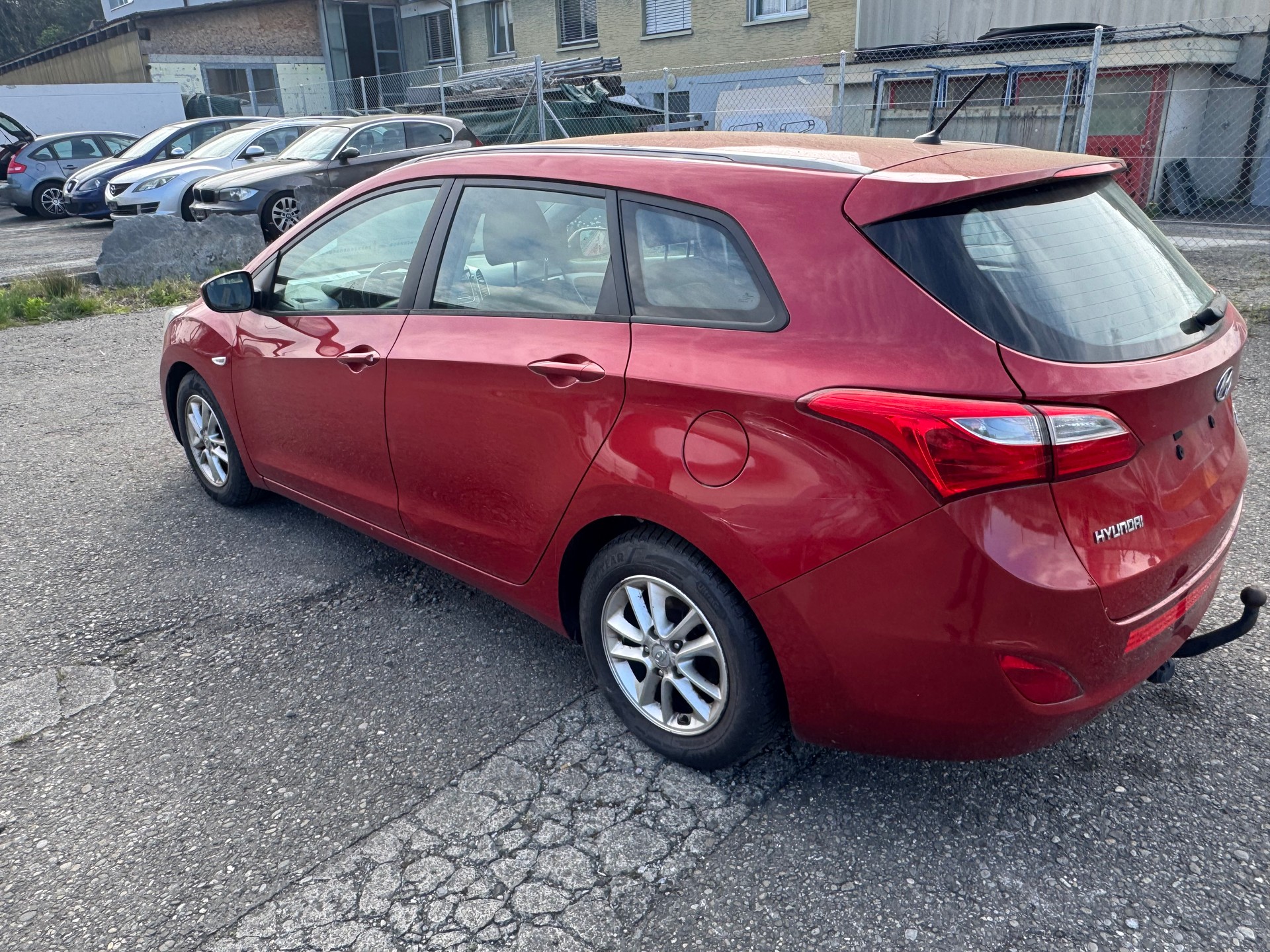 HYUNDAI i30 Wagon 1.6 CRDi Vertex-image-4