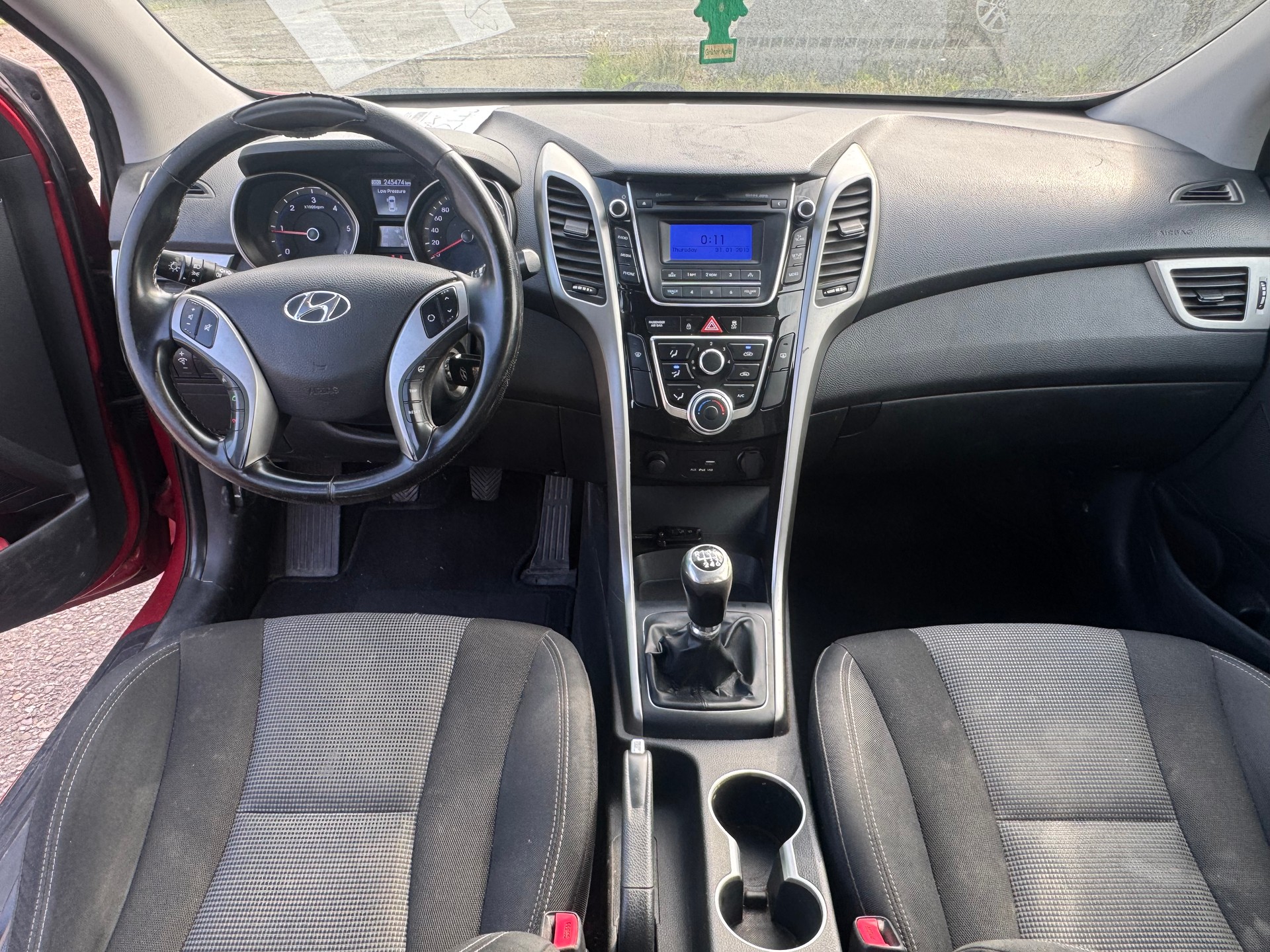 HYUNDAI i30 Wagon 1.6 CRDi Vertex-image-6