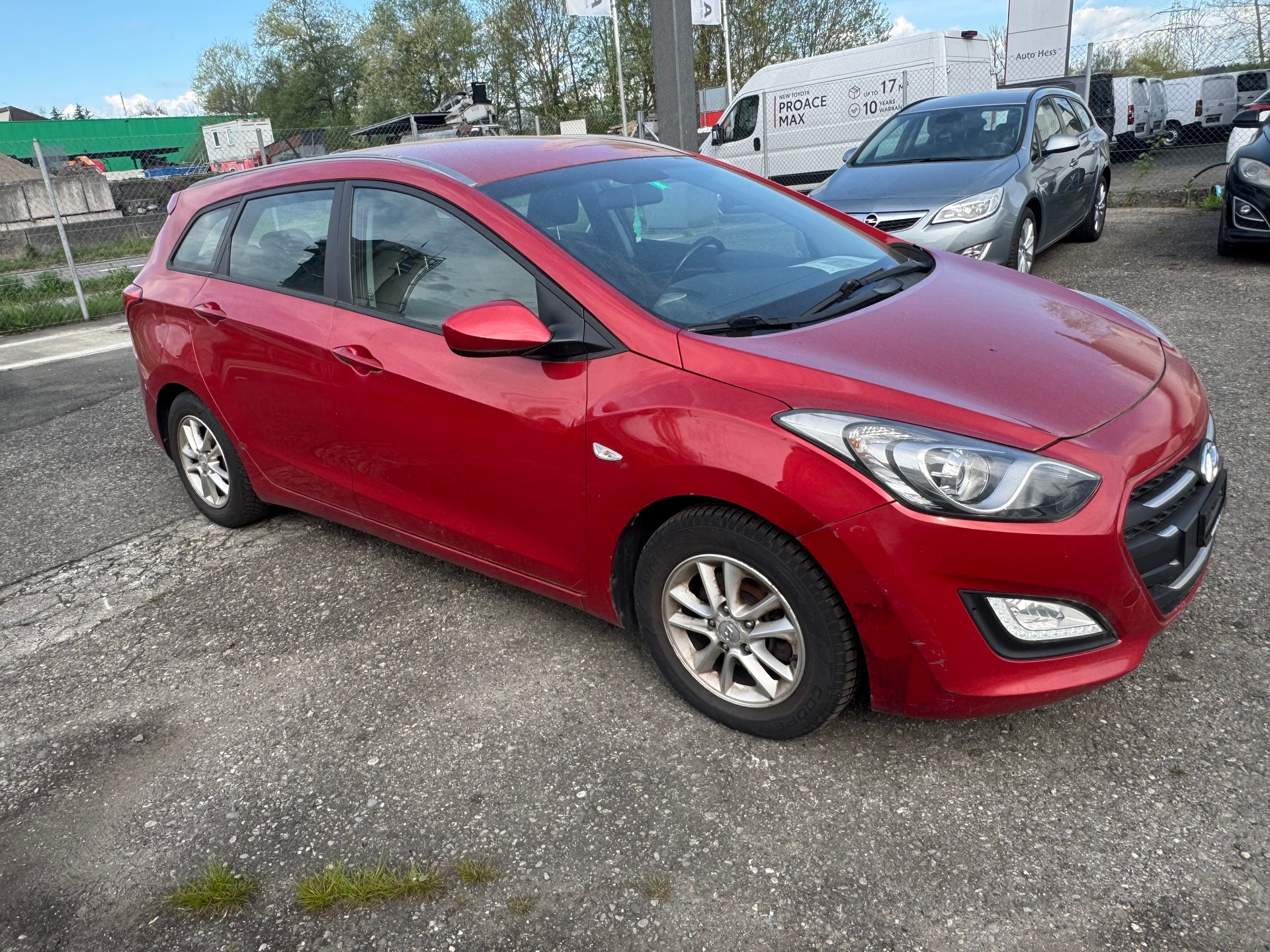 HYUNDAI i30 Wagon 1.6 CRDi Vertex-image-3