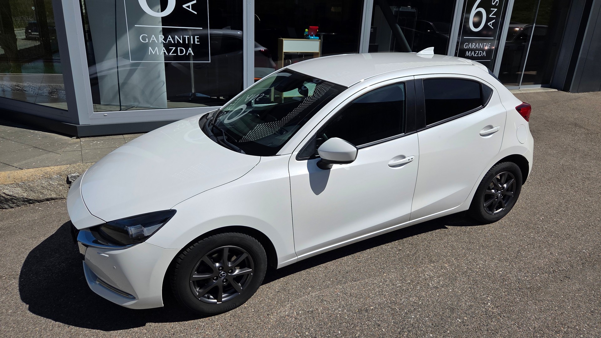 MAZDA 2 SKYACTIV-G 90 Mild Hybrid Revolution-image-7