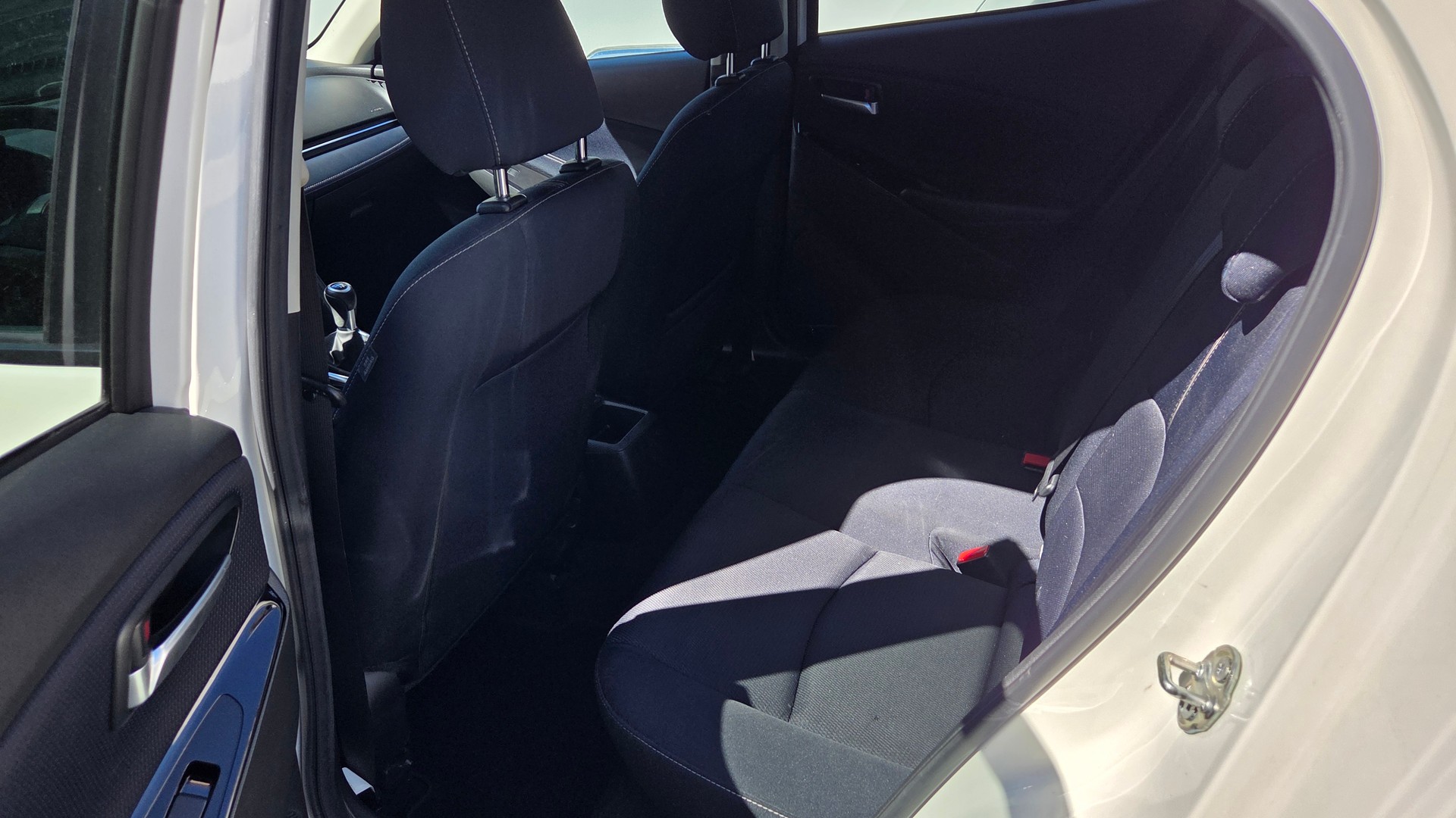 MAZDA 2 SKYACTIV-G 90 Mild Hybrid Revolution-image-9