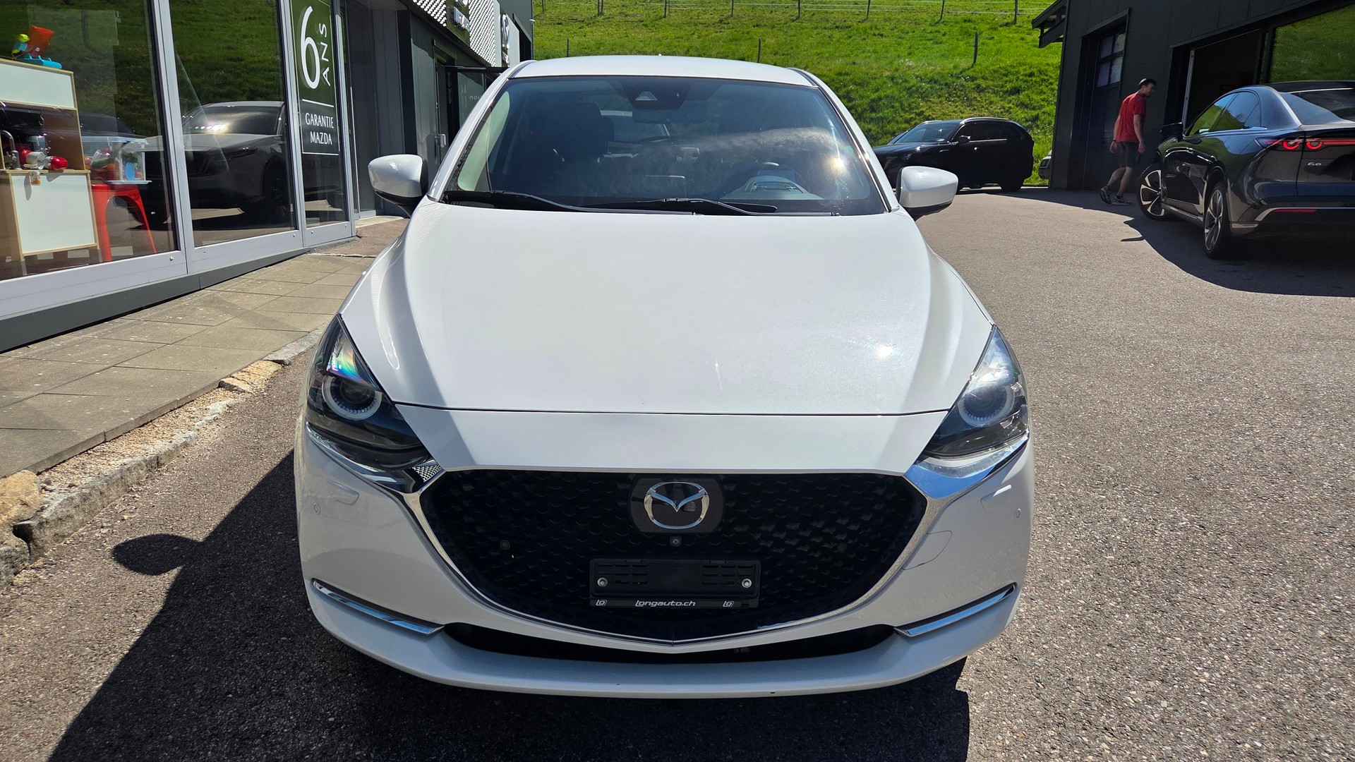 MAZDA 2 SKYACTIV-G 90 Mild Hybrid Revolution-image-2