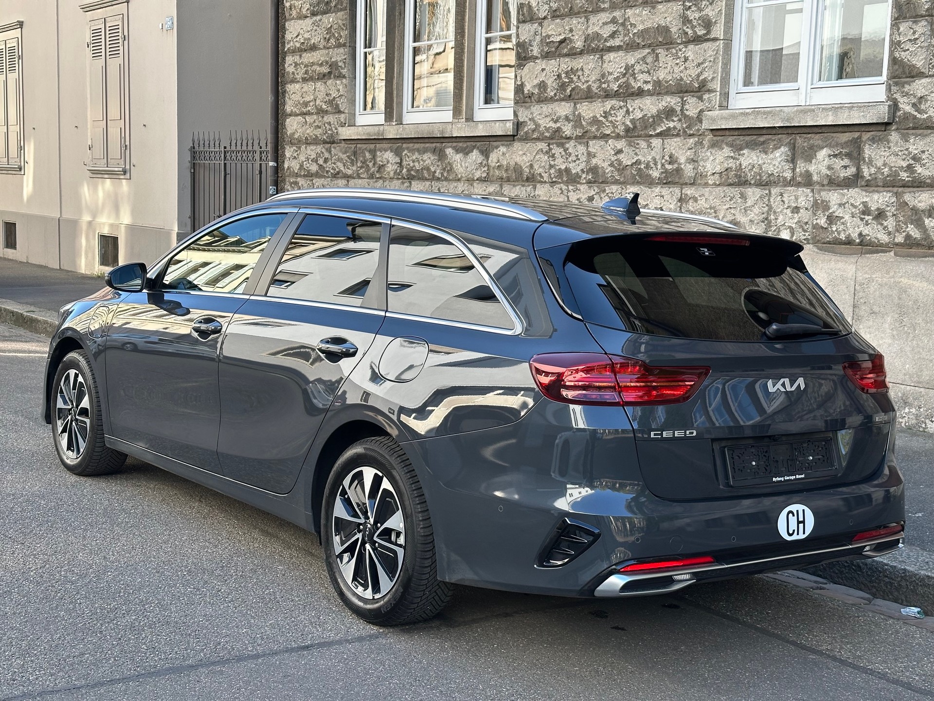 KIA Ceed Sportswagon 1.6 GDi Plug-in Hybrid Style DCT-image-6