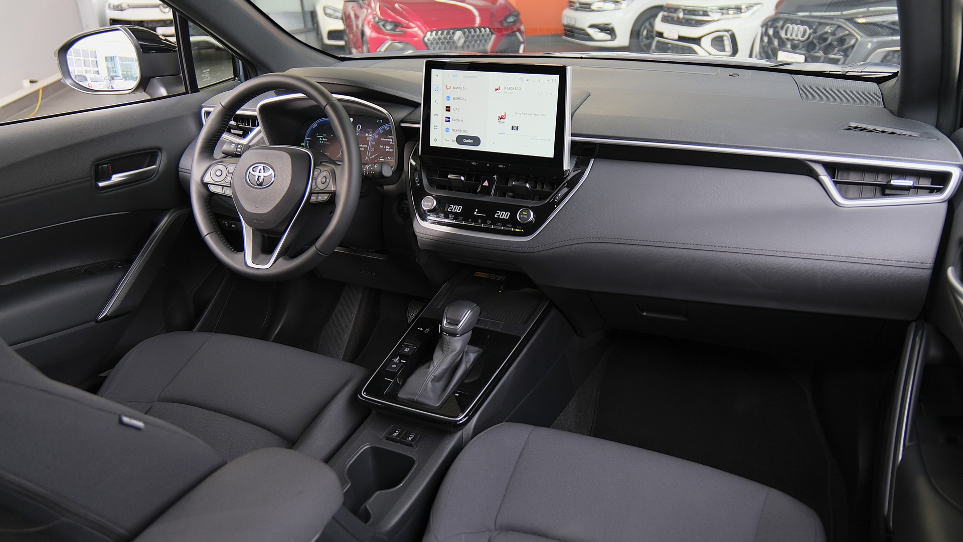 TOYOTA Corolla Cross 2.0 Trend e-CVT-image-13