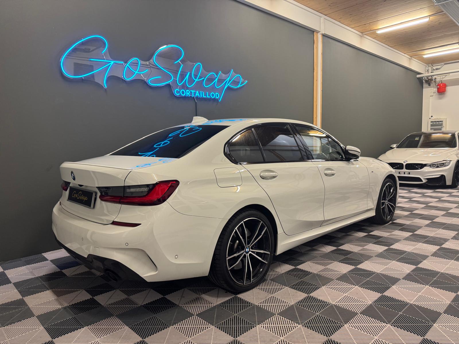 BMW 330e Steptronic M Sport-image-4