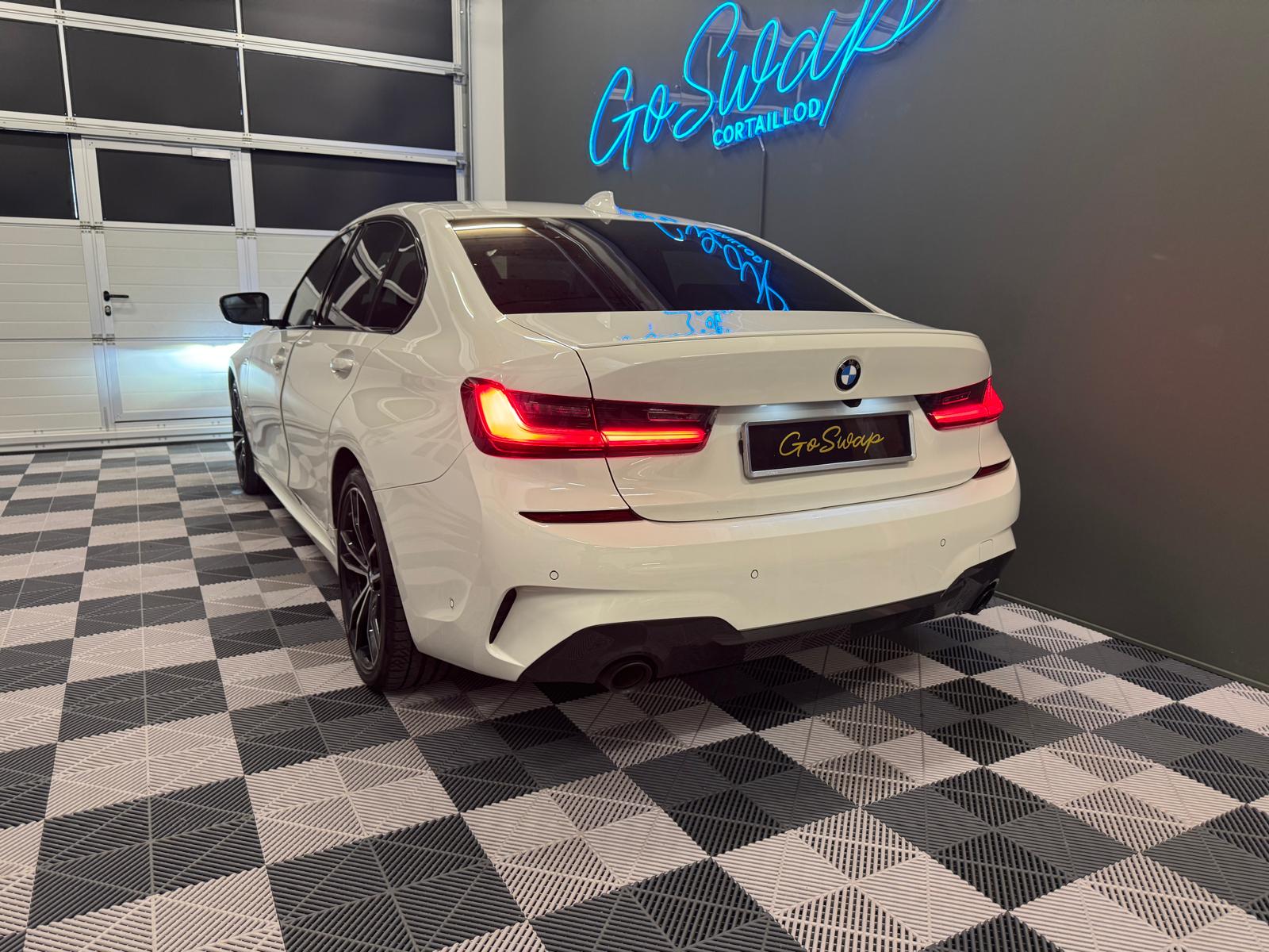 BMW 330e Steptronic M Sport-image-3