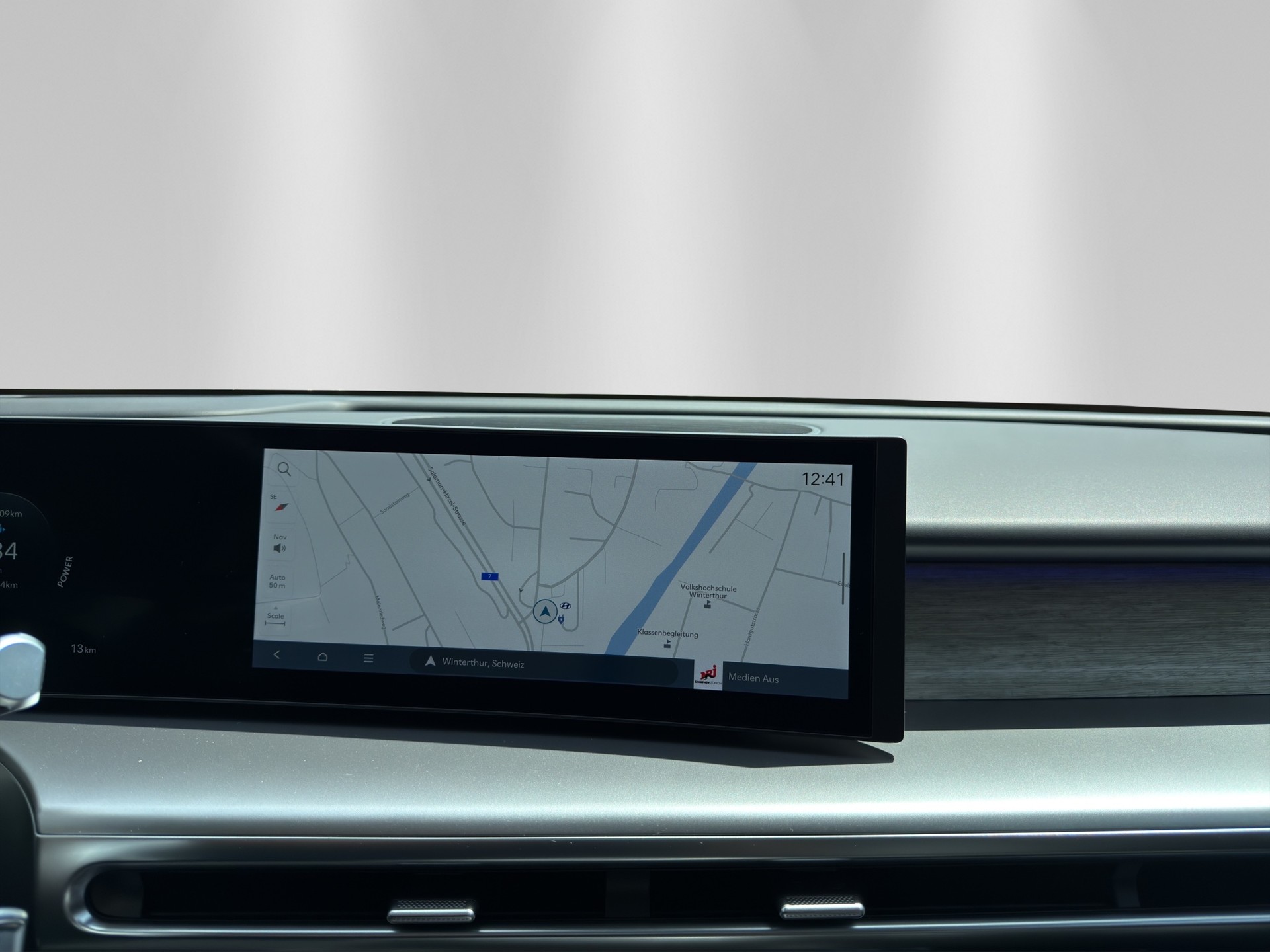 HYUNDAI Ioniq 9 110kWh Vertex 4WD-image-16