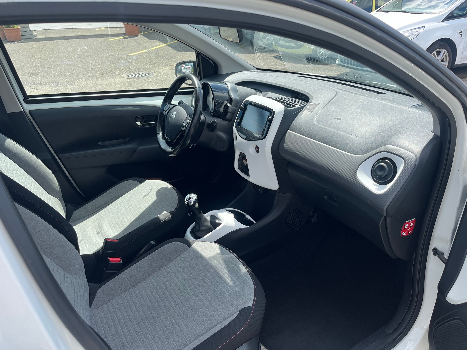 CITROEN C1 1.0 VTi Feel Stop&Start-image-6