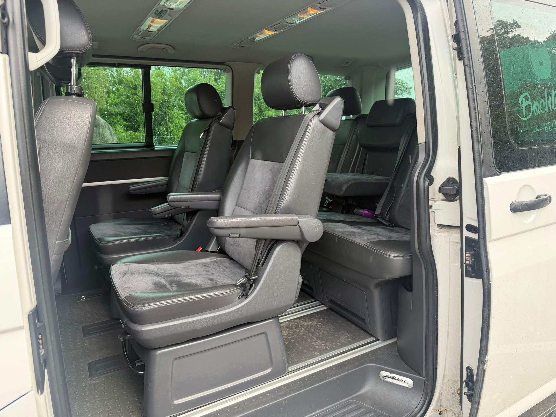 VW T5 Multivan 2.0 Bi-TDI CR CL Edition 25 4Mot. DSG-image-12
