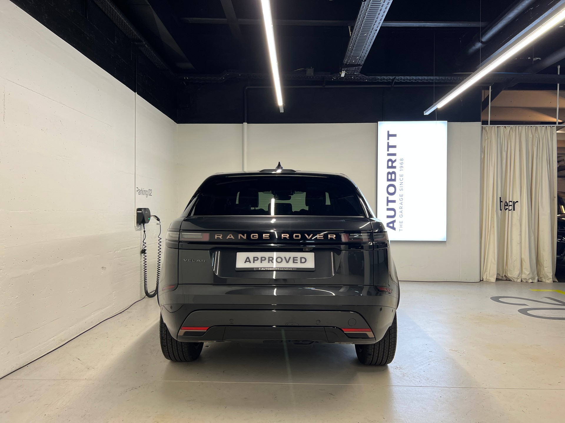 LAND ROVER Range Rover Velar 3.0 I6 Autobiography-image-8