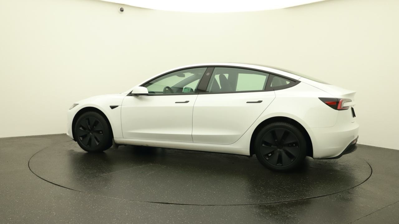 TESLA Model 3 RWD-image-2