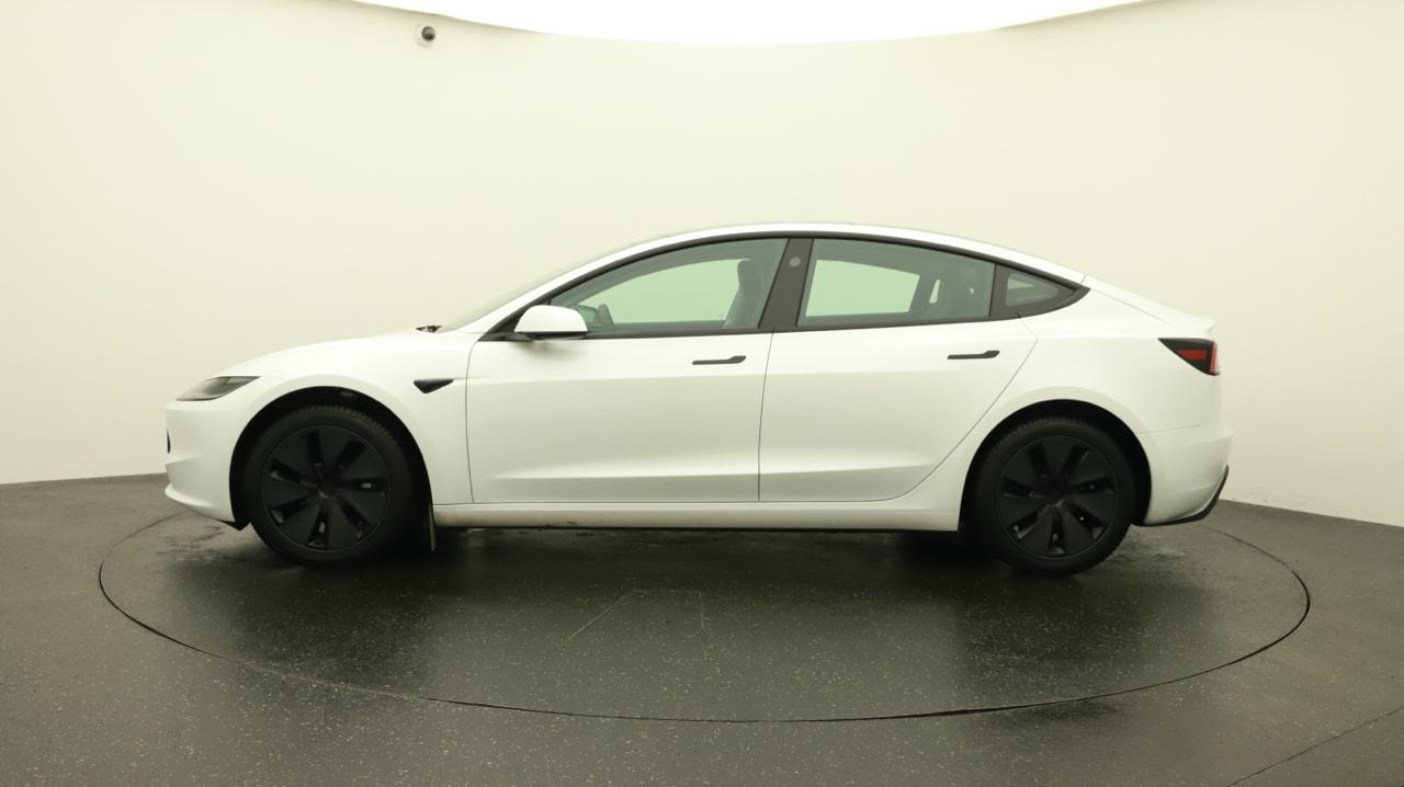 TESLA Model 3 RWD-image-1