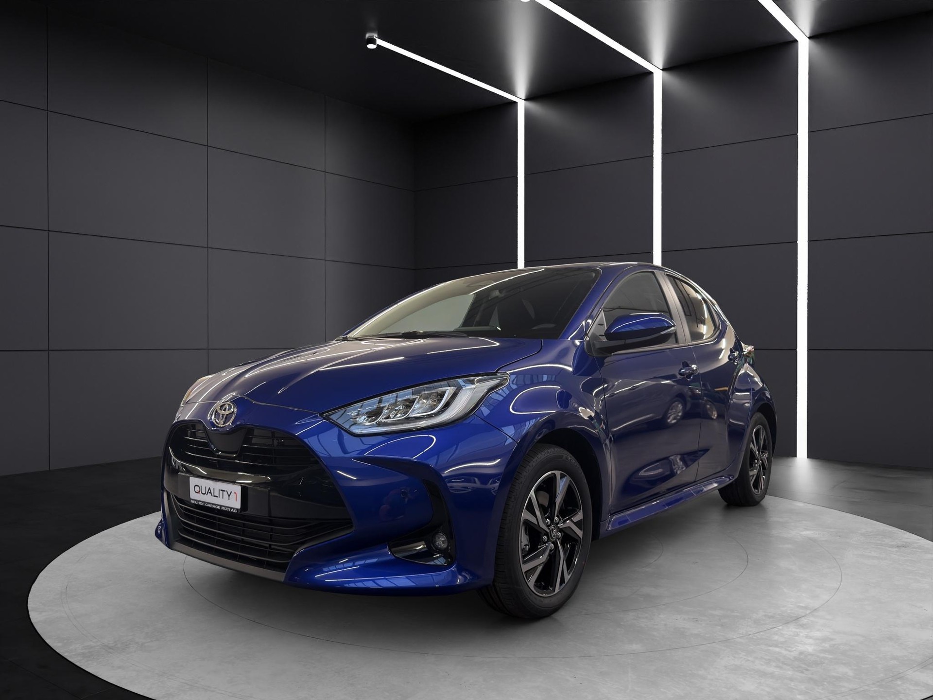 TOYOTA Yaris 1.5 VVT-i HSD Trend