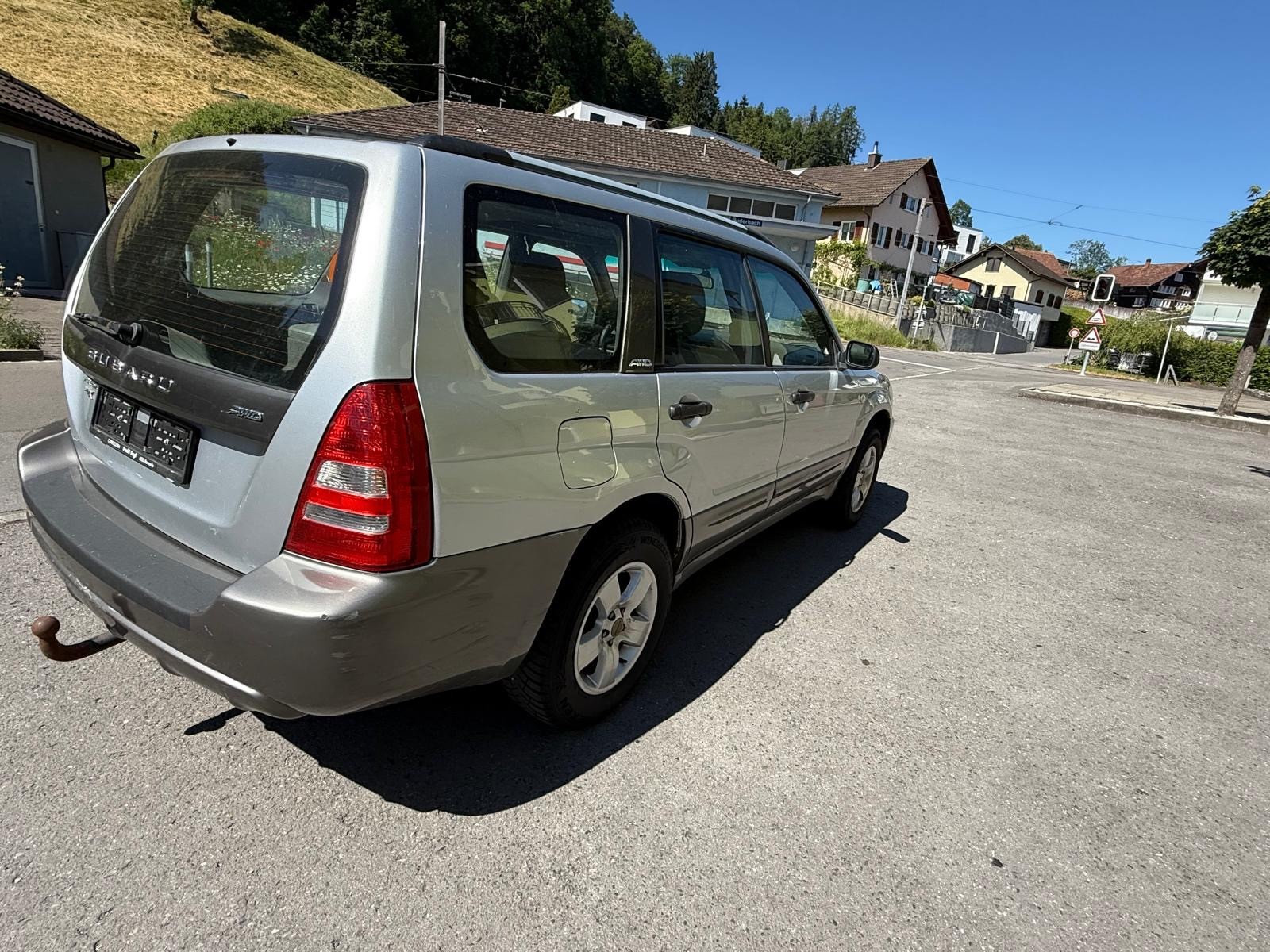 SUBARU Forester 2.0X-image-3