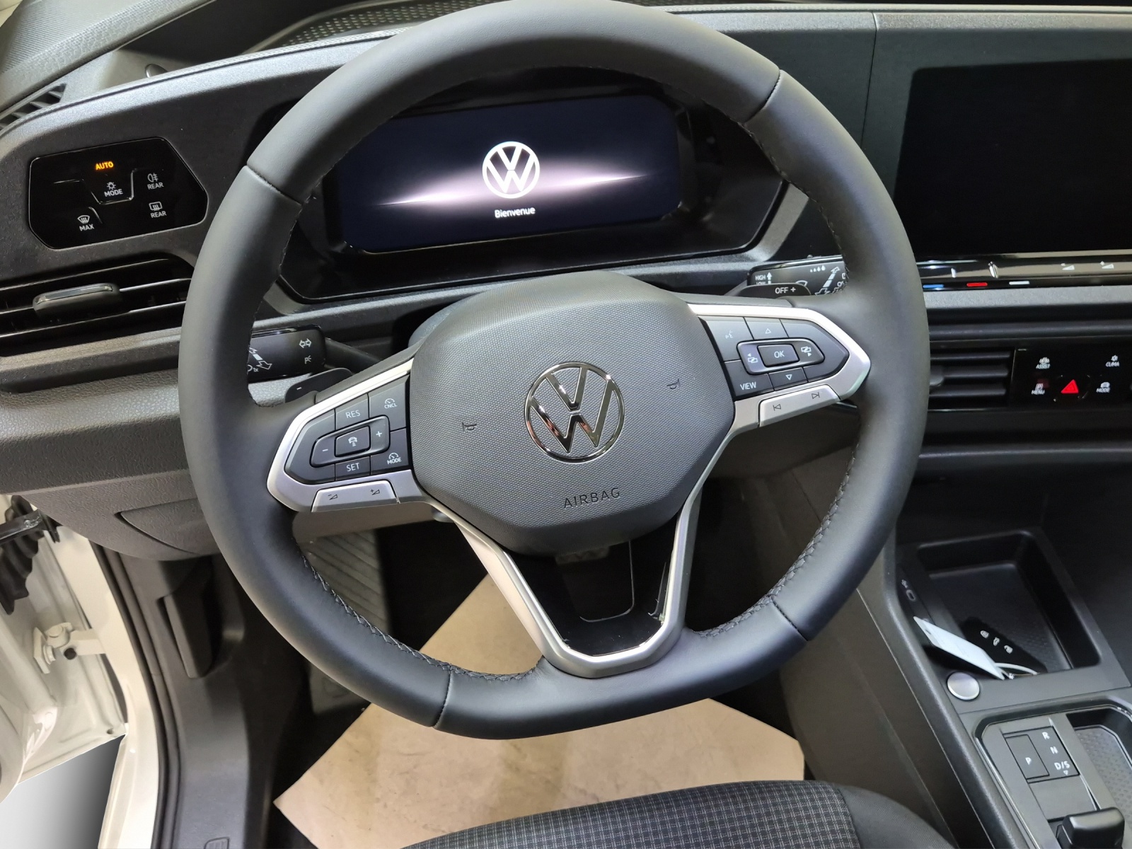 VW Caddy 1.5 TSI Plug in Hybrid Liberty DSG-image-9