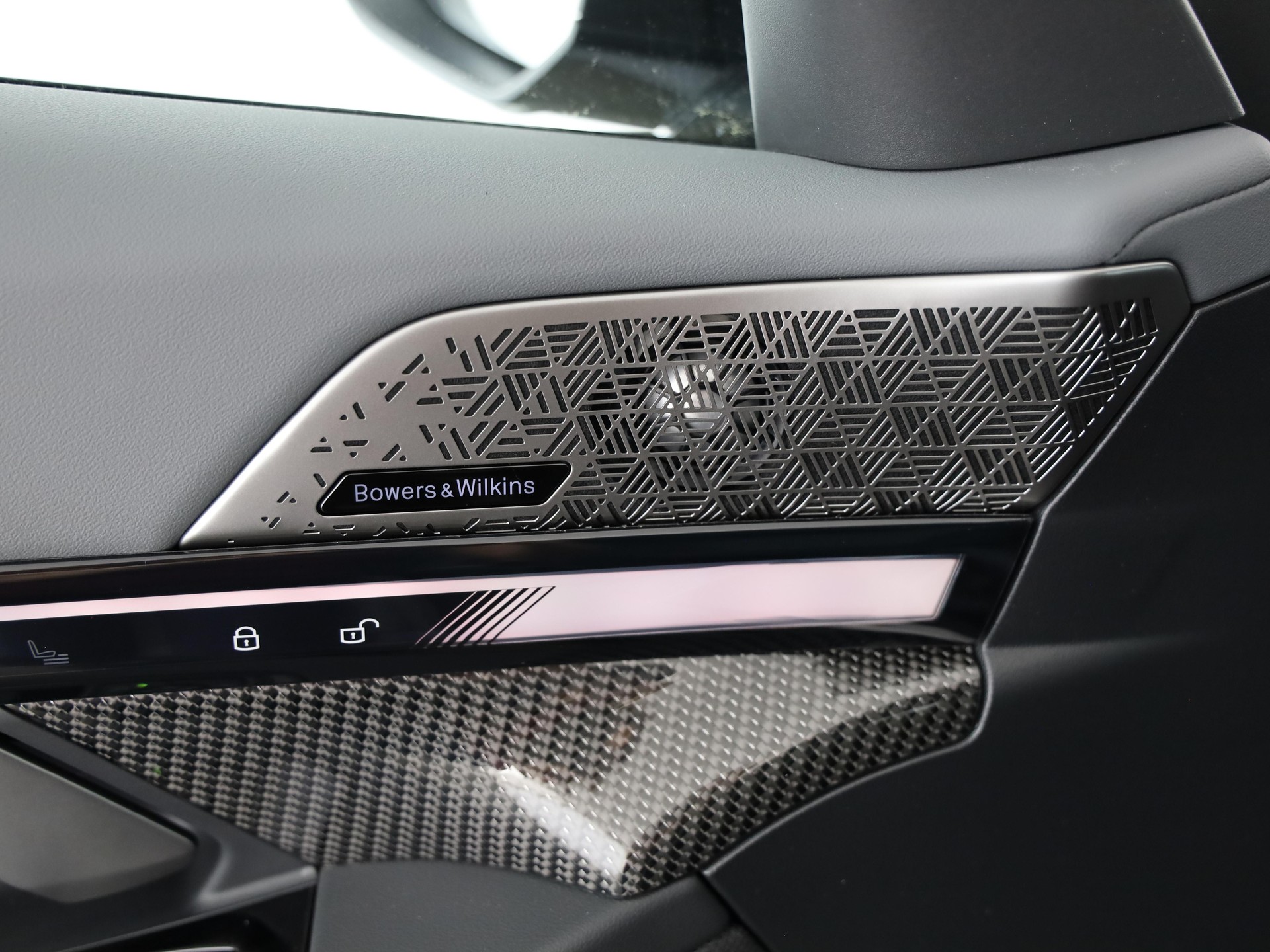 BMW 540d xDrive Touring-image-10