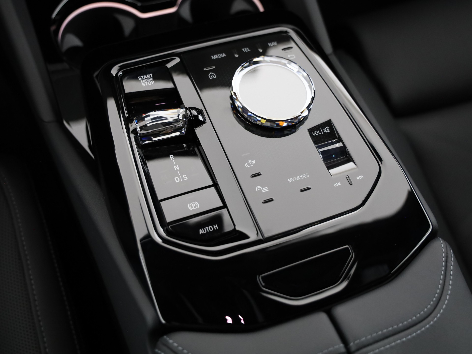 BMW 540d xDrive Touring-image-17
