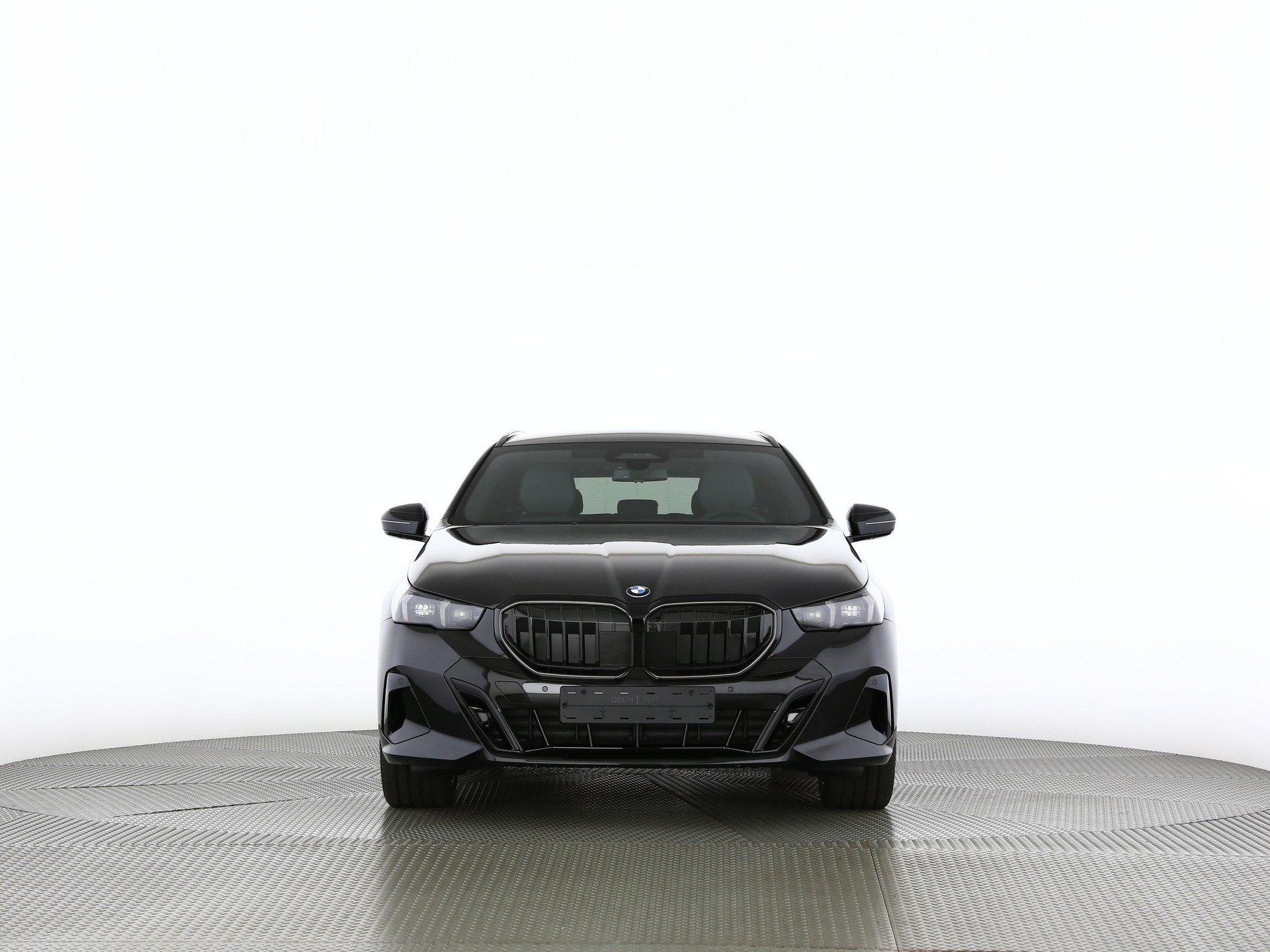 BMW 540d xDrive Touring-image-4