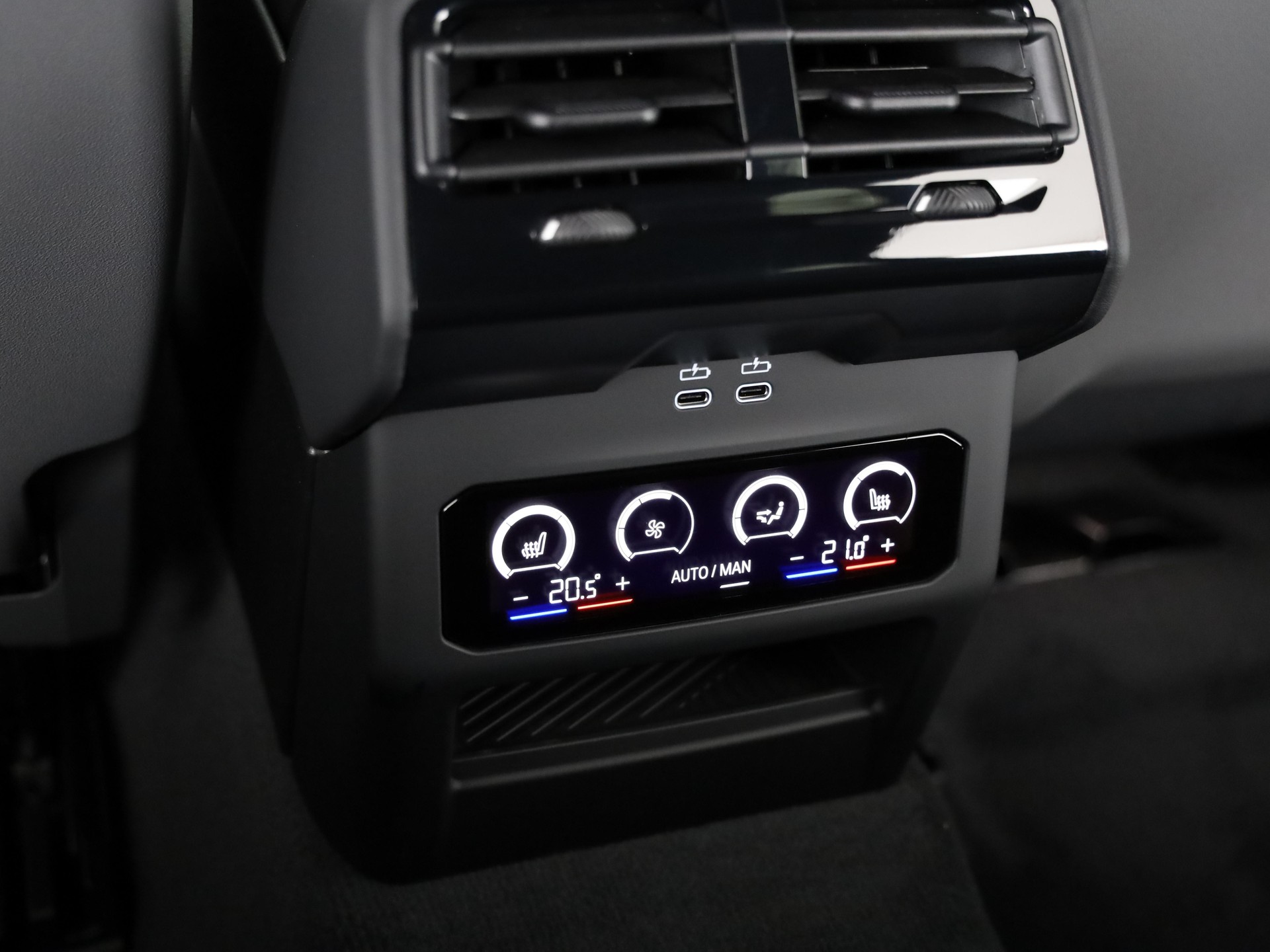 BMW 540d xDrive Touring-image-20