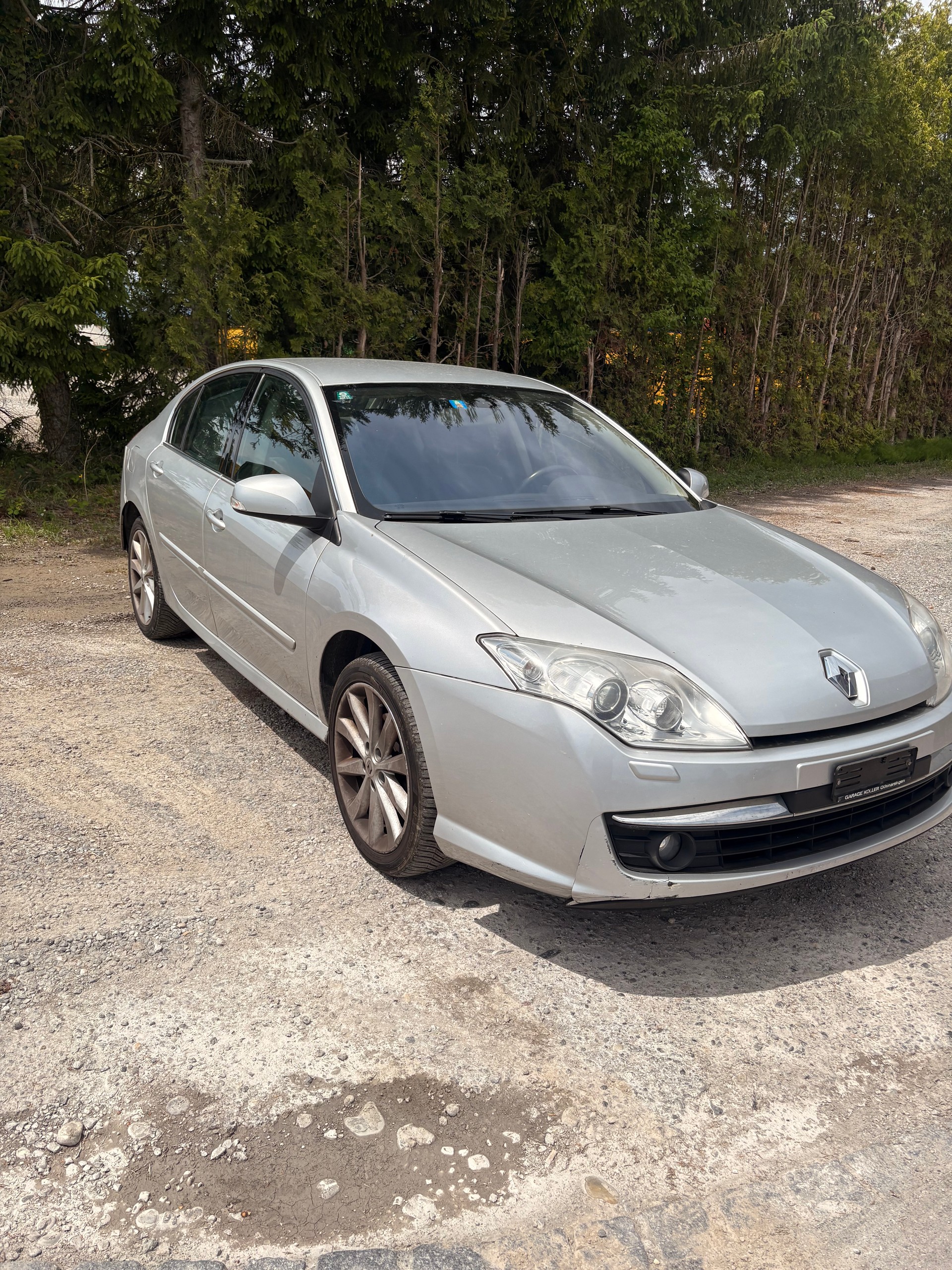 RENAULT Laguna 2.0 16V T Initiale Automatic-image-1