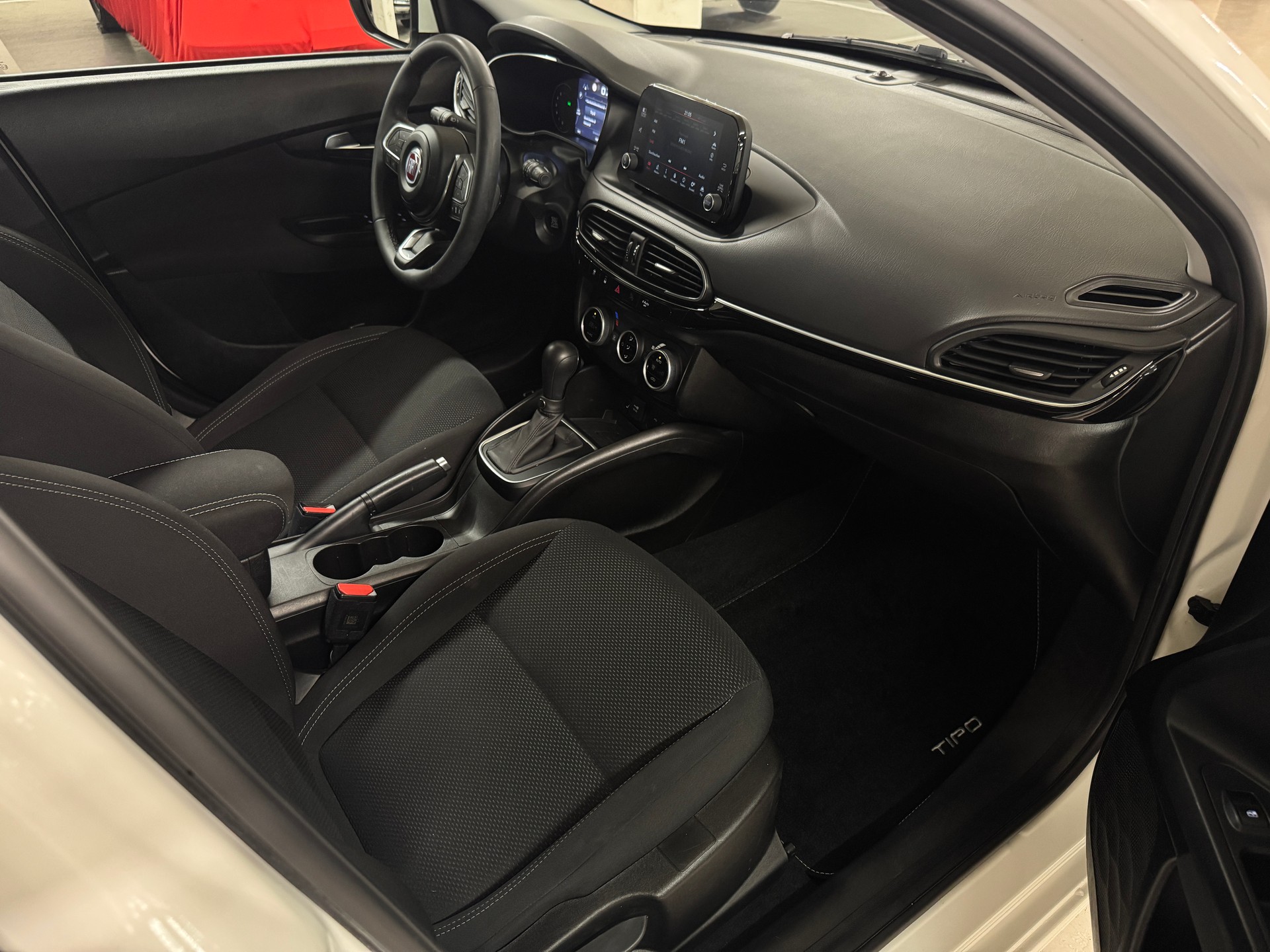 FIAT Tipo 1.5 Hybrid Station Wagon City Life I Frisch ab MFK 06.26 I Ab Service I 8-fach bereift I CH-Fhrz. I 2022 Modell I-image-8