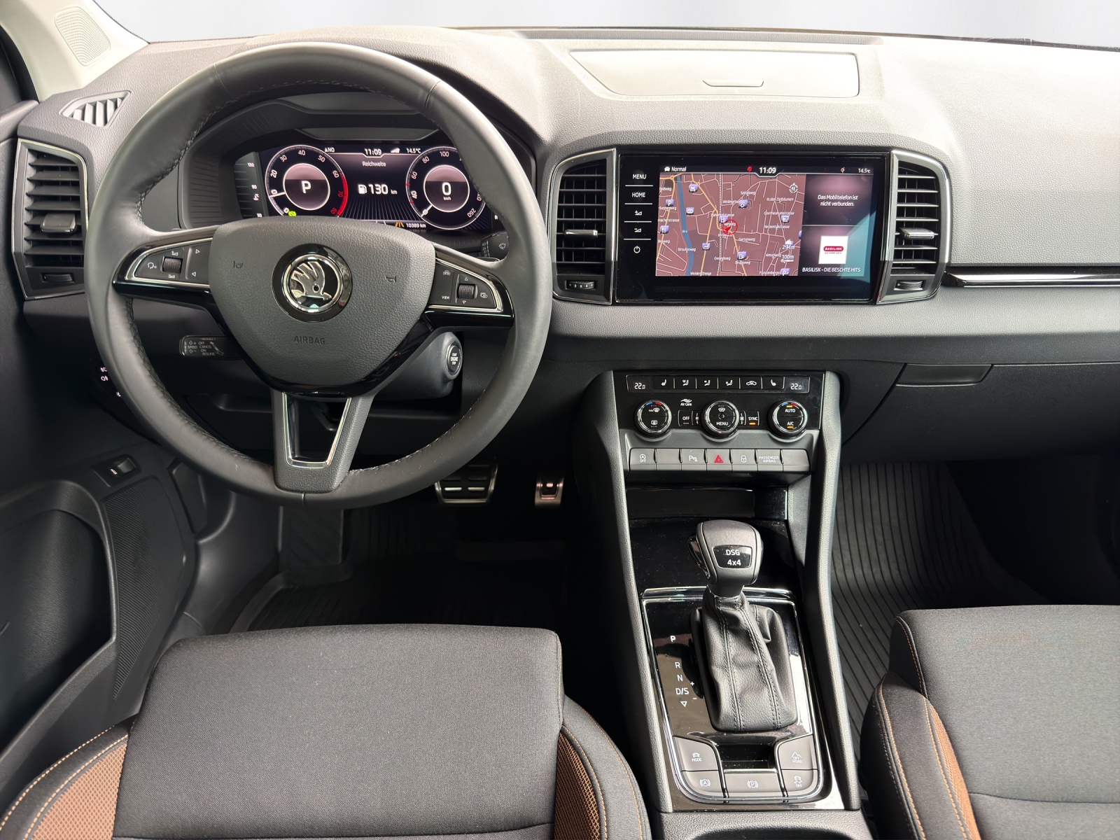 SKODA Karoq 1.5 TSI ACT Scout 4x4 DSG-image-6