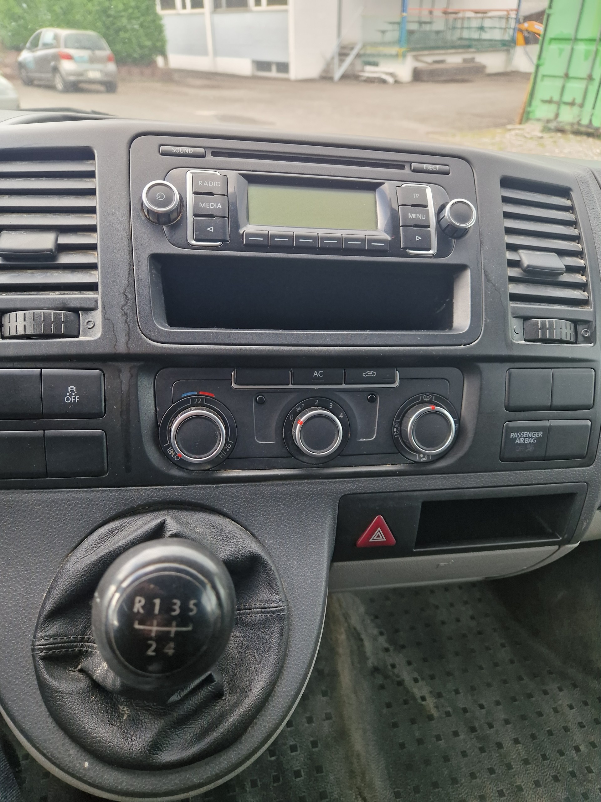 VW T5-image-12