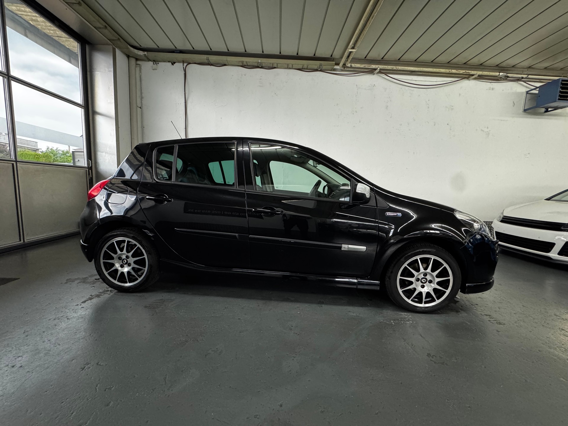 RENAULT Clio 1.6 16V Gordini GT-image-8
