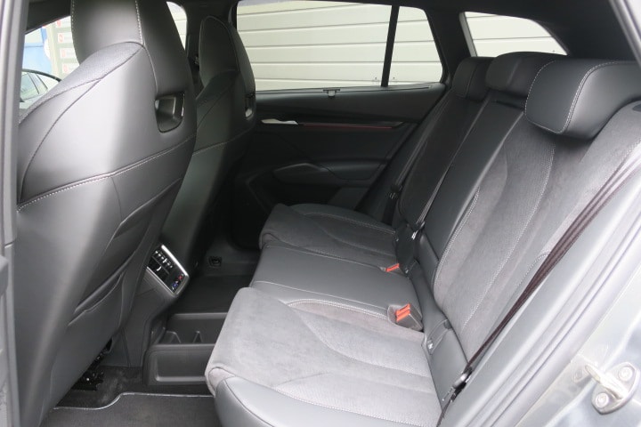 SKODA Enyaq 85x Sportline 4x4-image-7