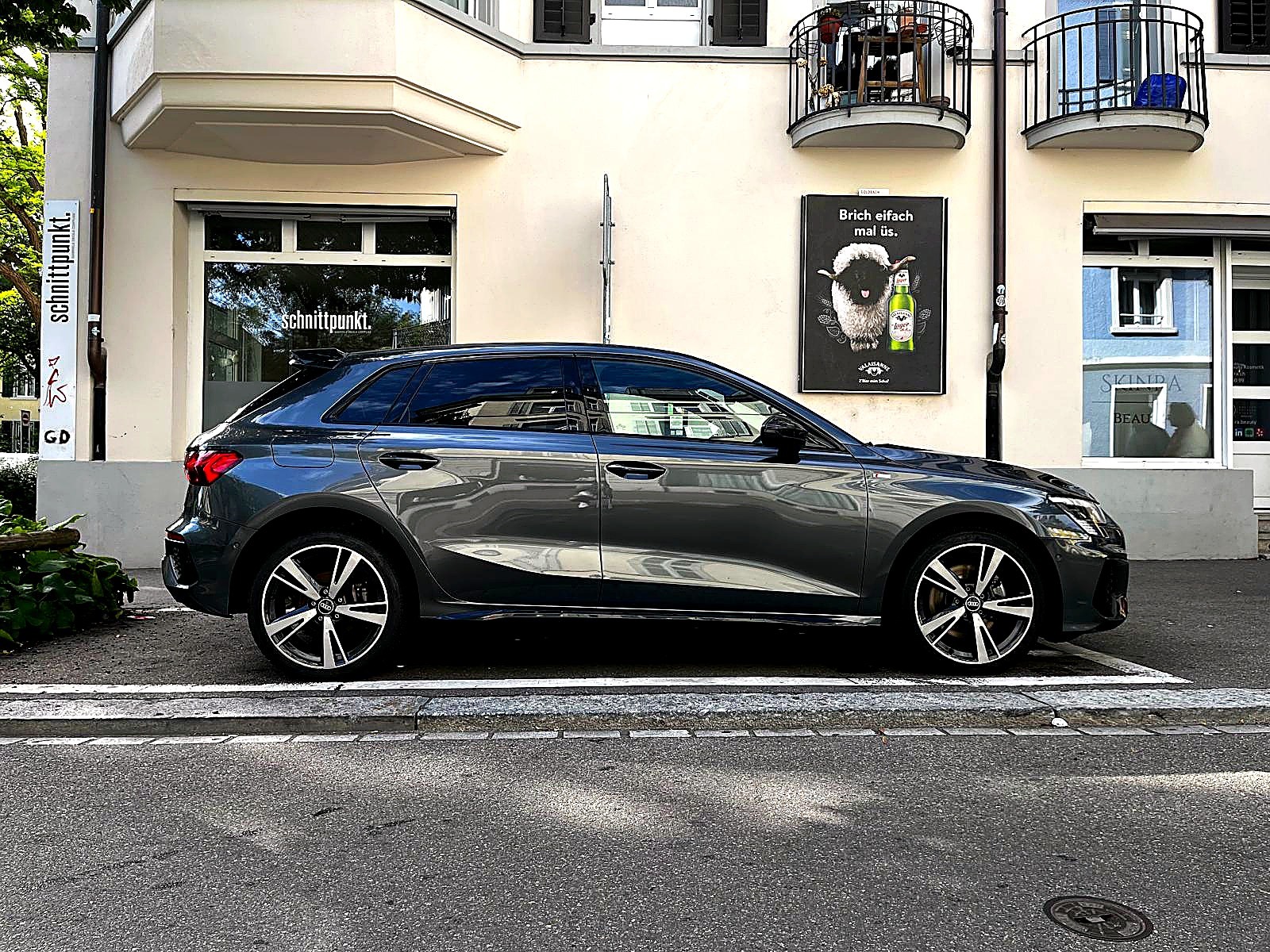 AUDI 1.4 40 TFSI e S Line S-Tronic-image-1