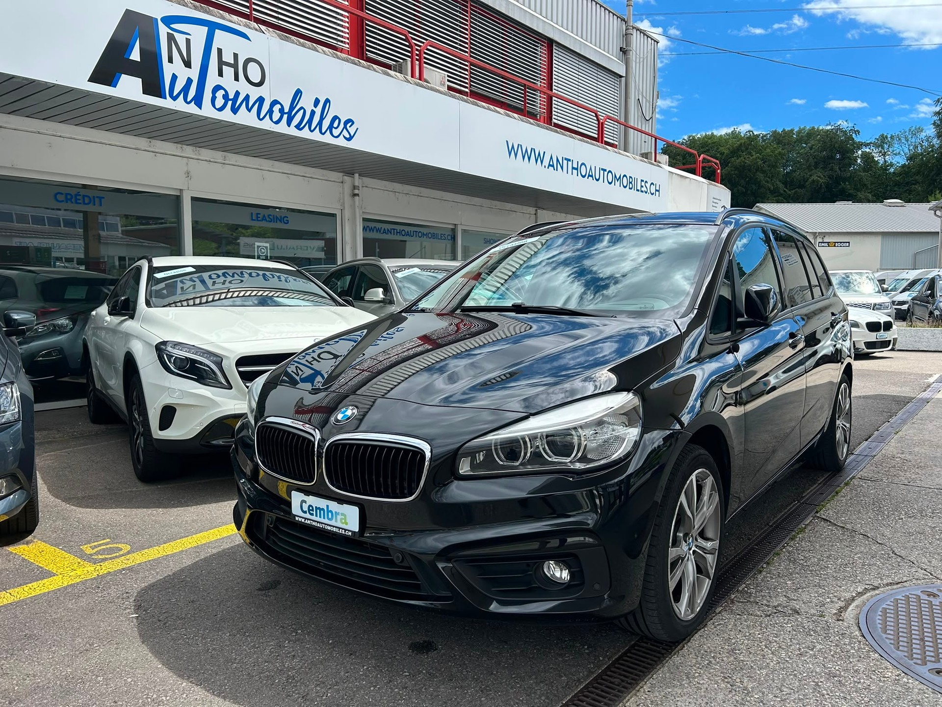 BMW 218d xDrive Gran Tourer Steptronic-image-0