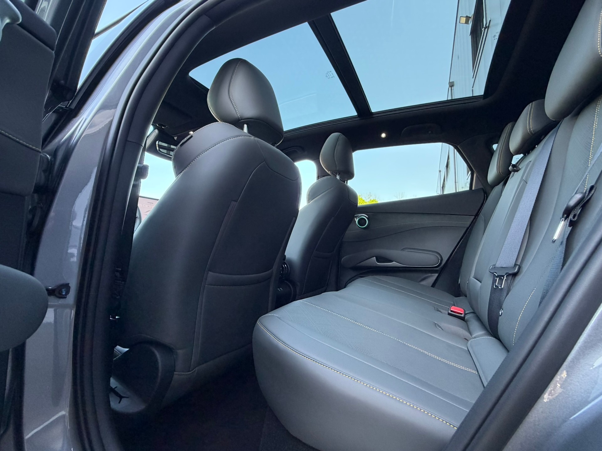 BYD Atto 3 EVO 74.8 kWh Excellence AWD-image-7