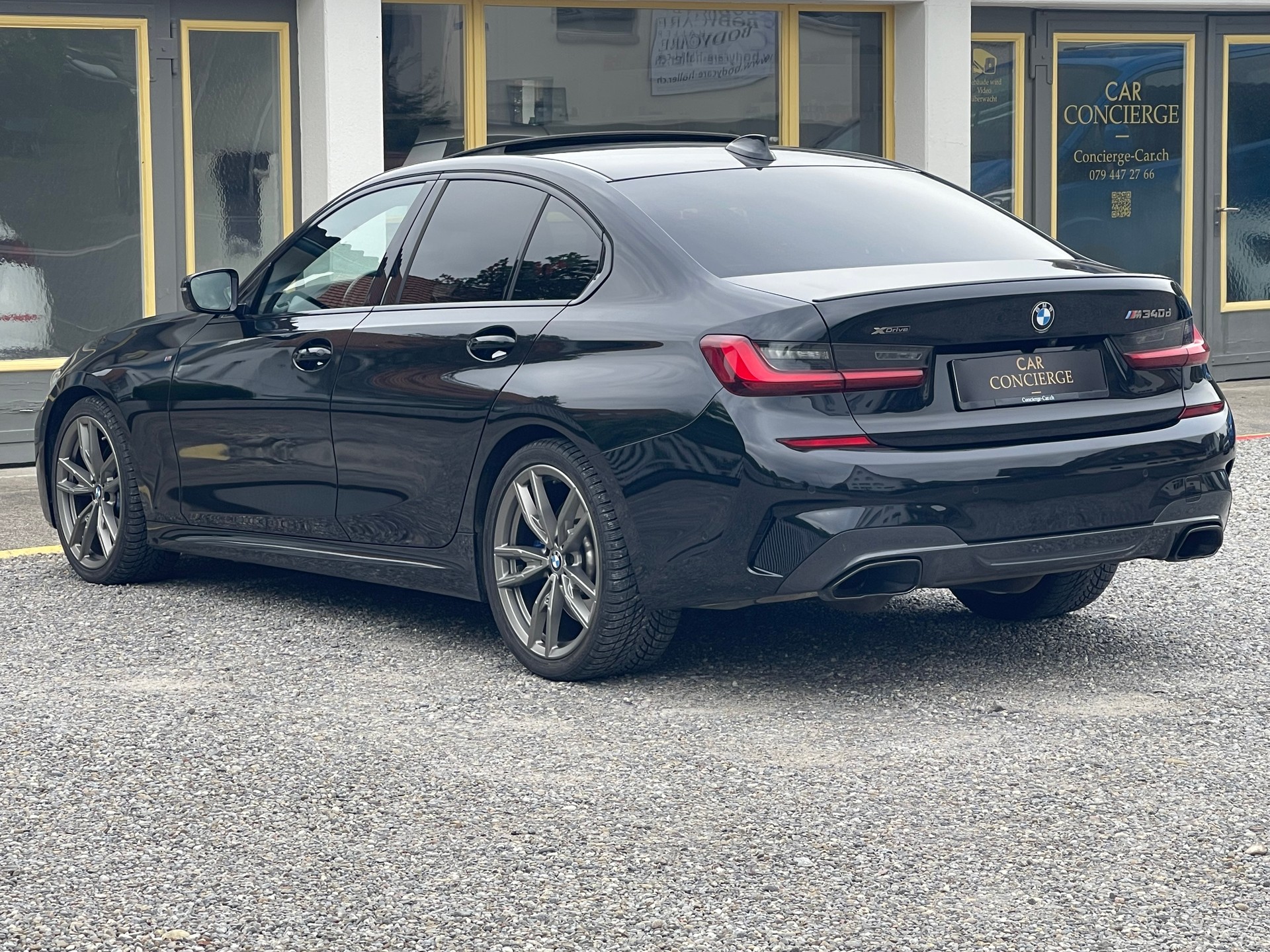 BMW M340d xDrive 48V Steptronic Sport-image-4